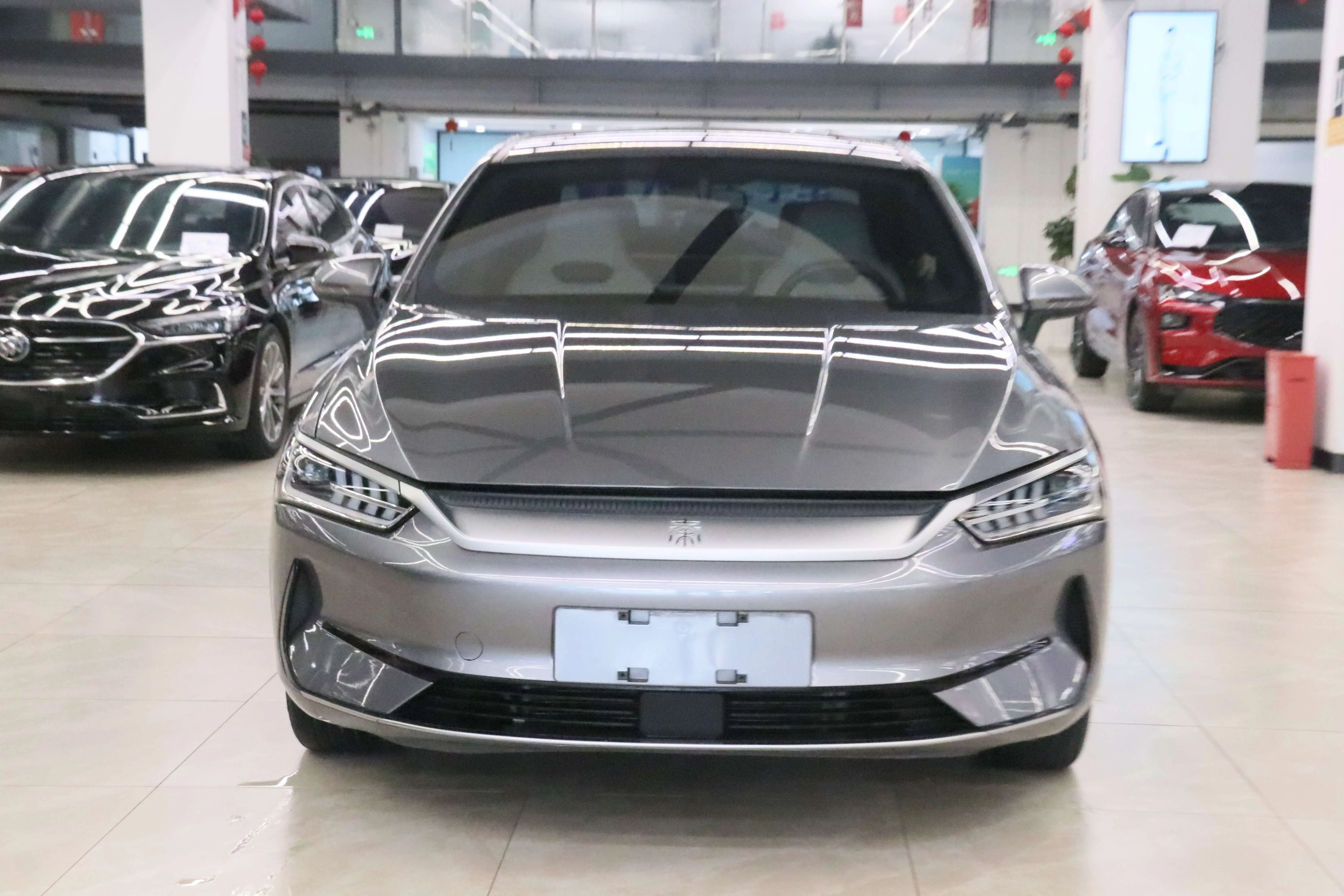 BYD Qin PLUS EV  из Китая