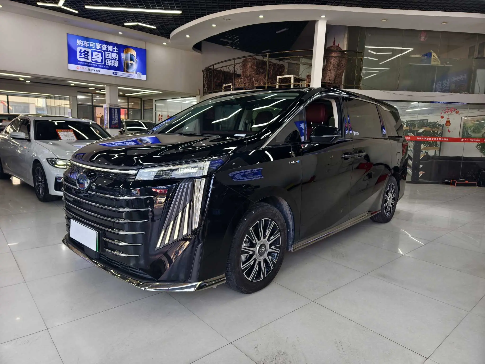 GAC Trumpchi E9 PHEV  из Китая