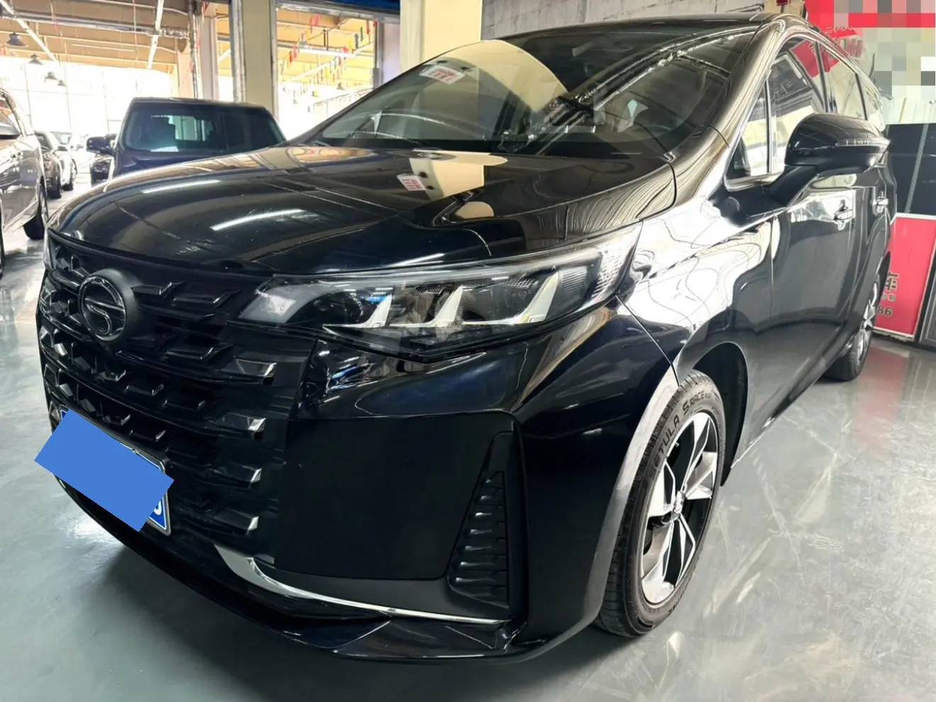 GAC Trumpchi M6  из Китая