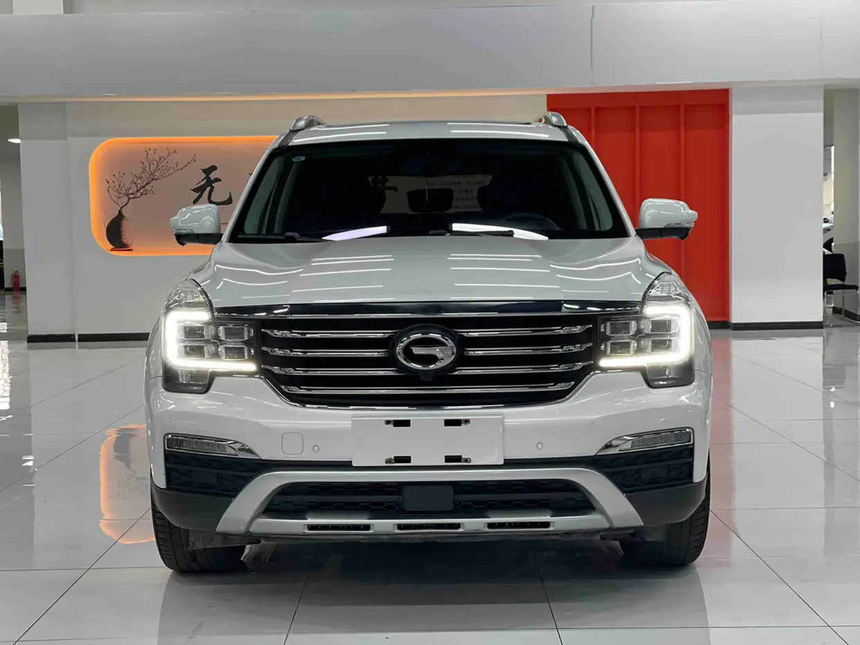 GAC Trumpchi GS8  из Китая