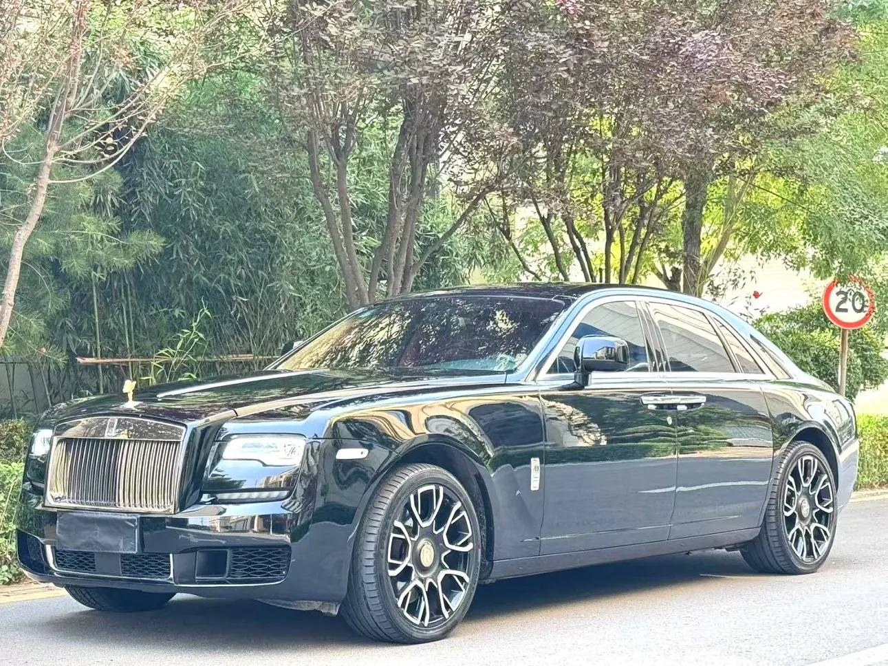 Rolls Royce Ghost  из Китая
