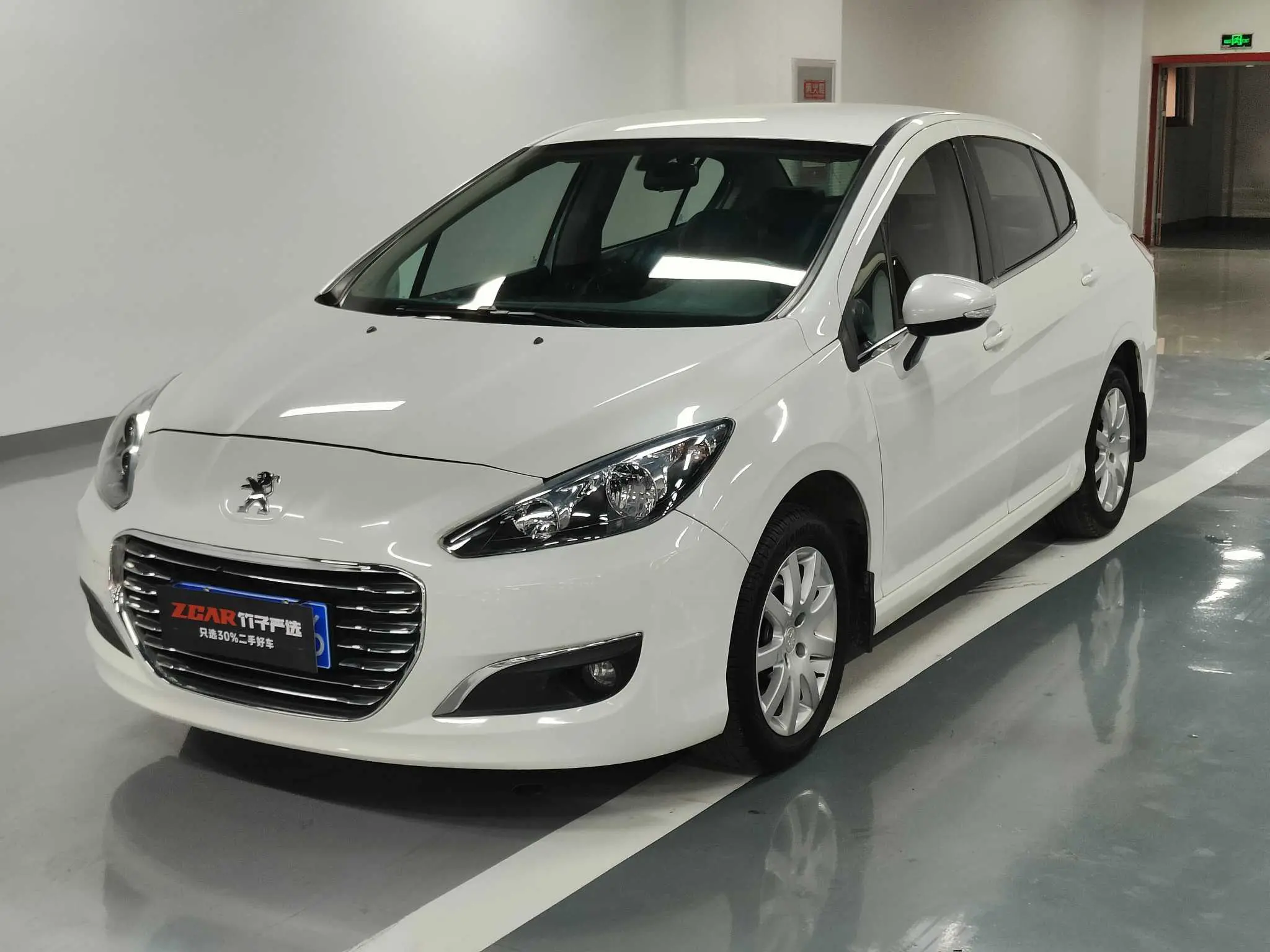 Peugeot 308  из Китая