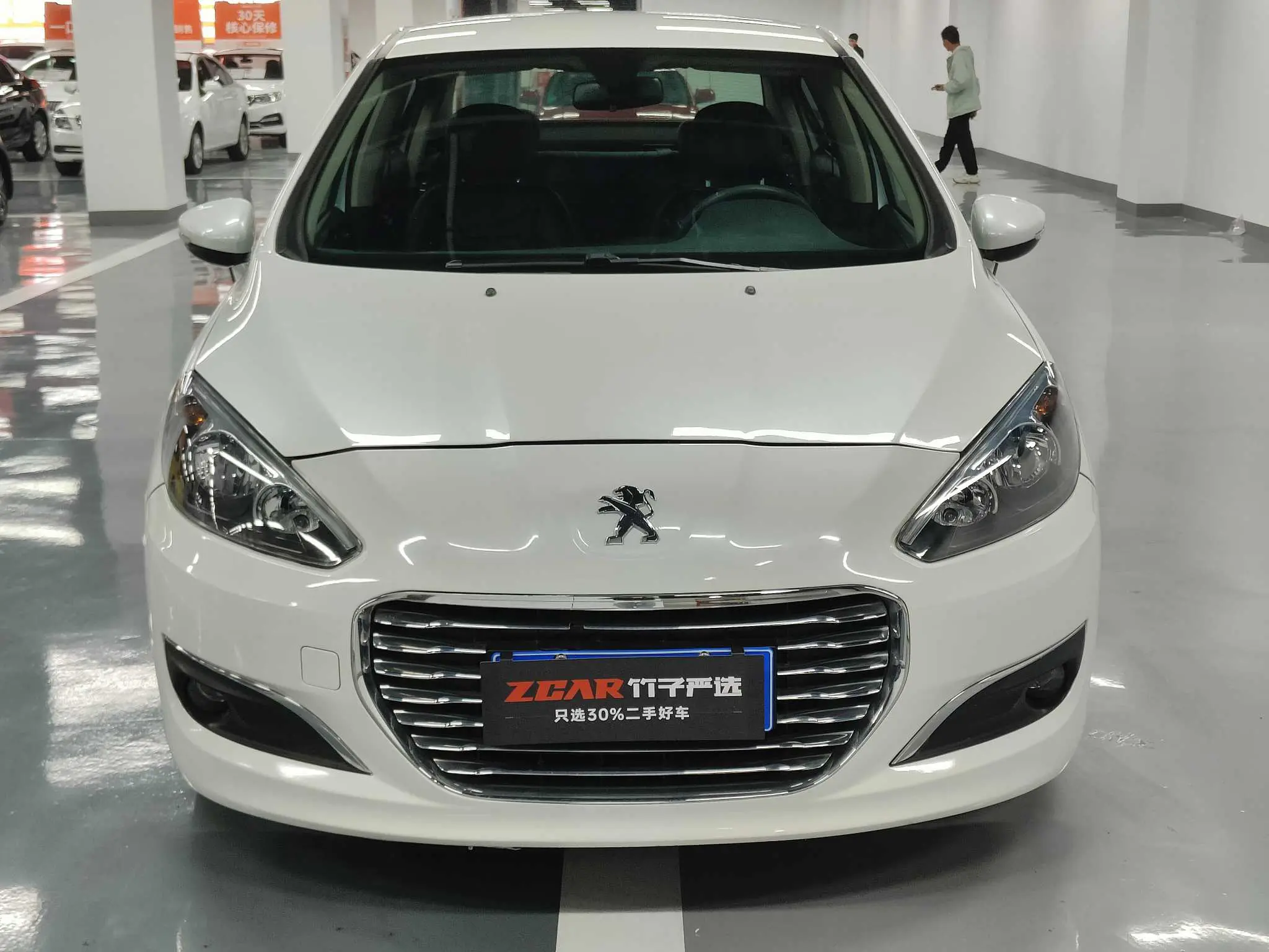 Peugeot 308  из Китая