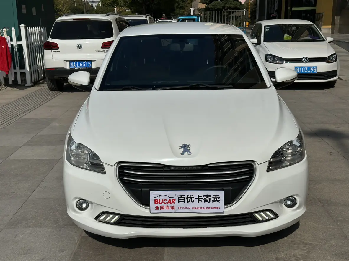 Peugeot 301  из Китая