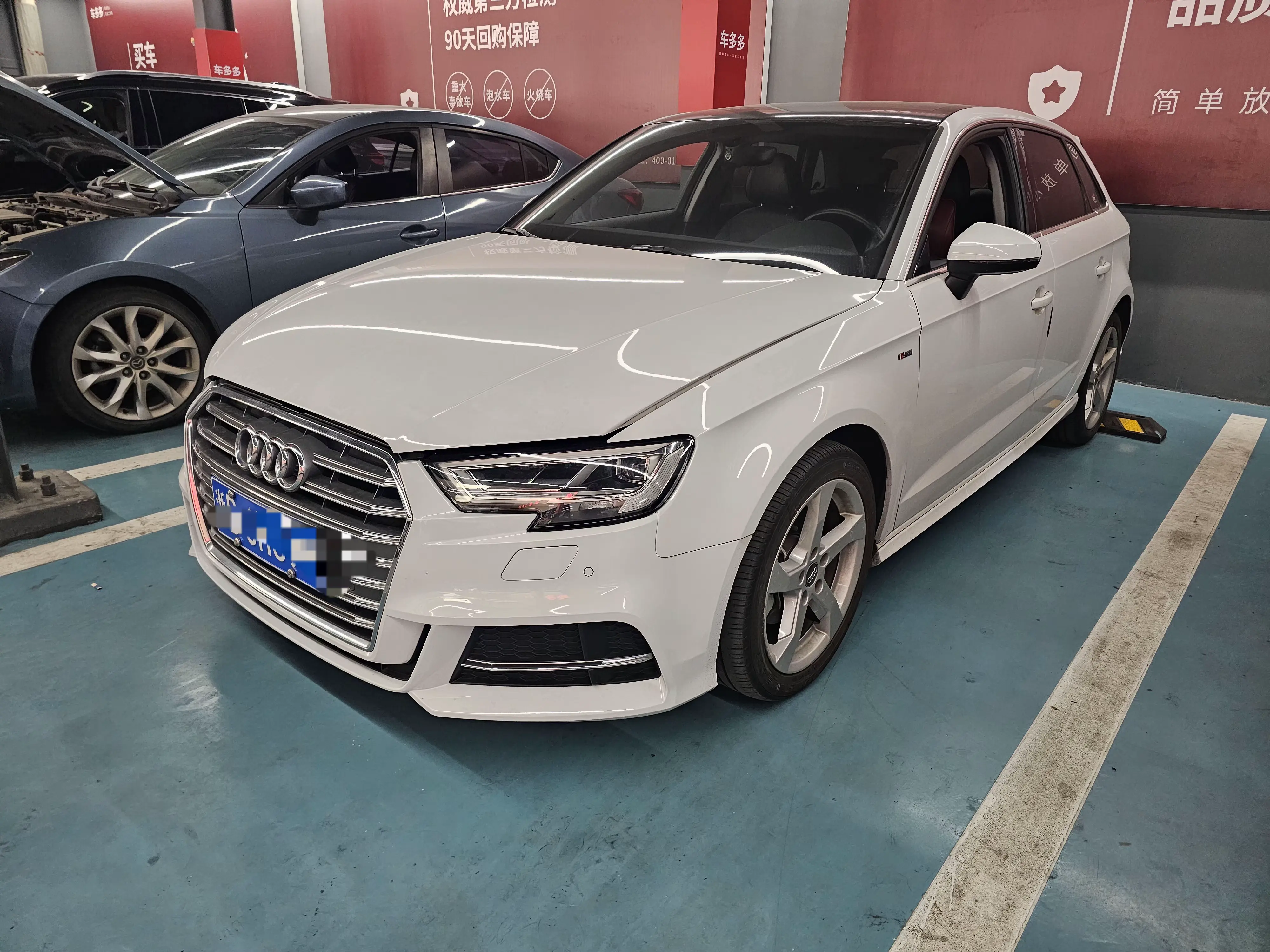 Audi A3  из Китая