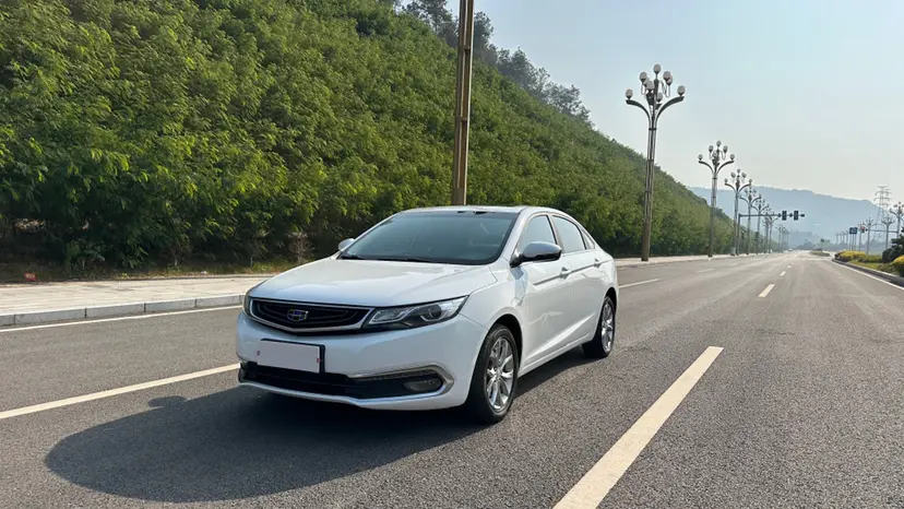 Geely Emgrand GL  из Китая