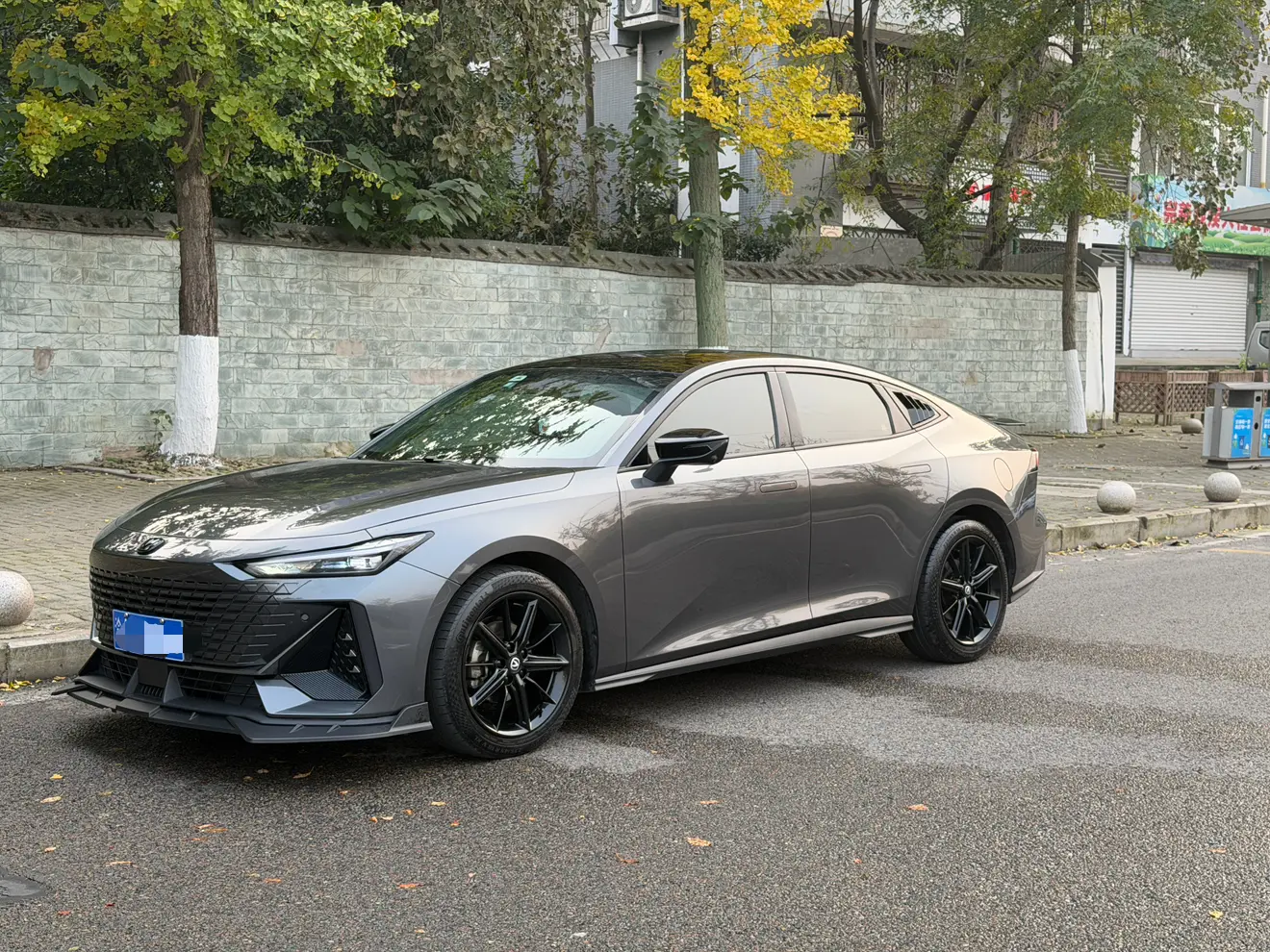 Changan UNI-V  из Китая