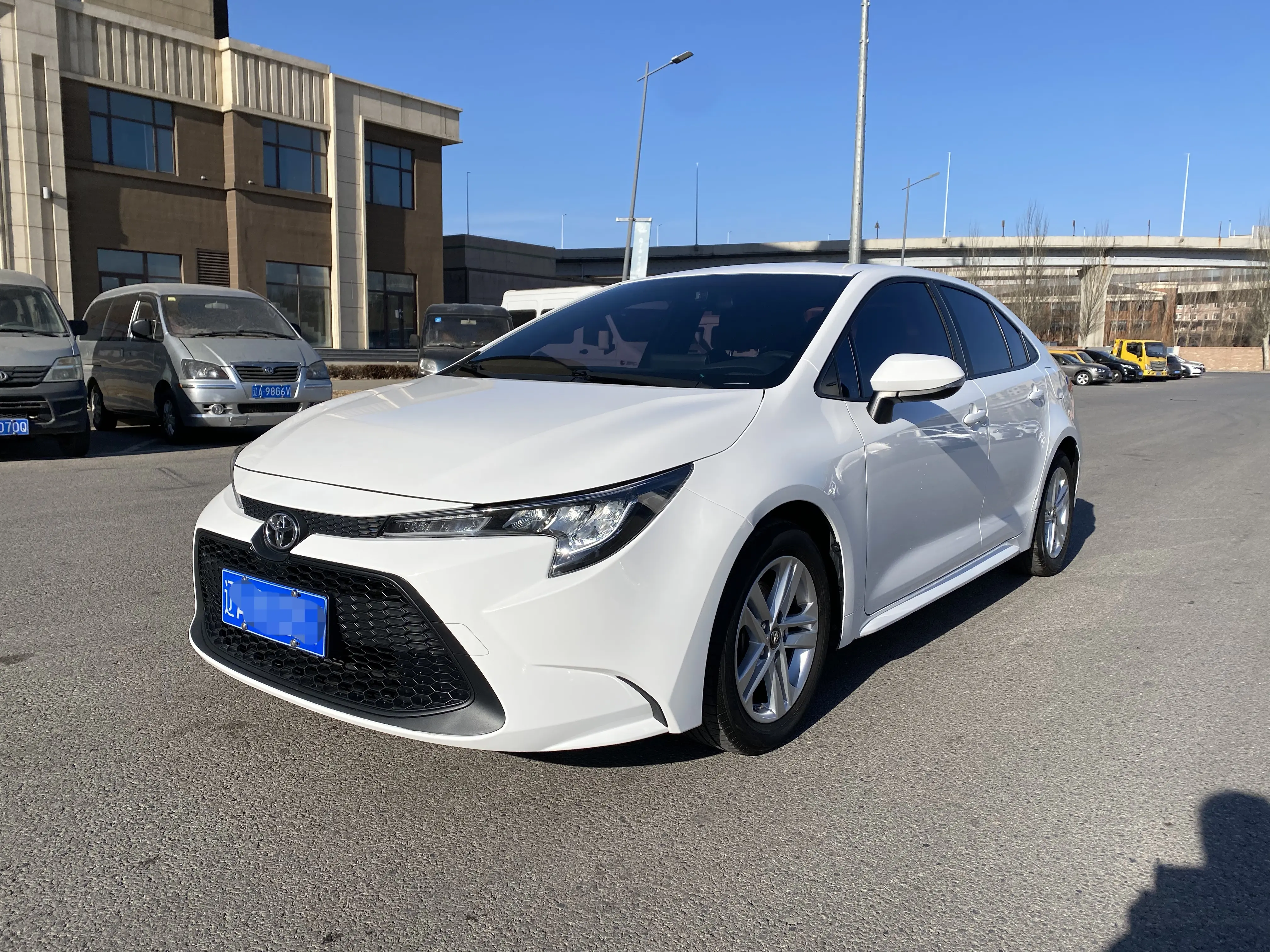 Toyota Levin (Lei Ling)  из Китая