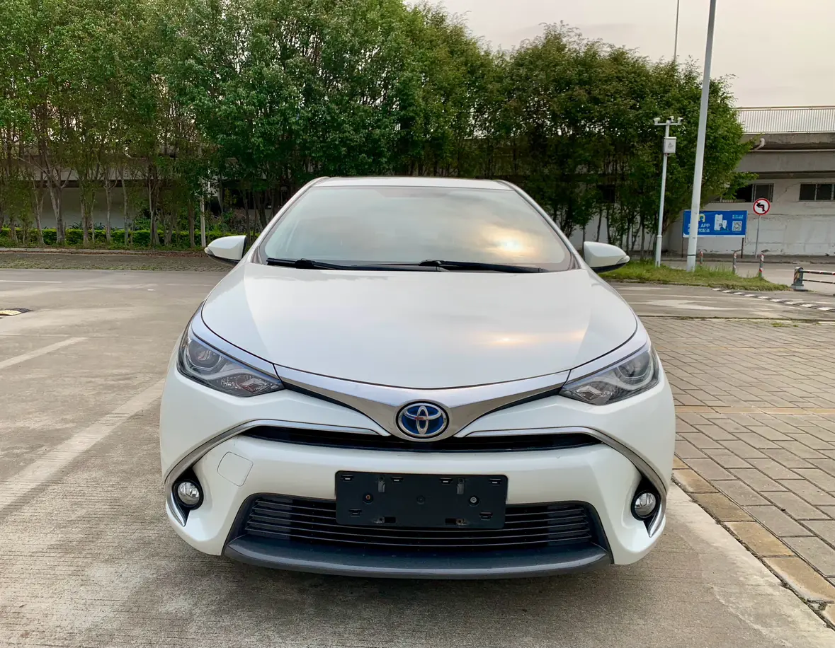 Toyota Levin (Lei Ling)  из Китая