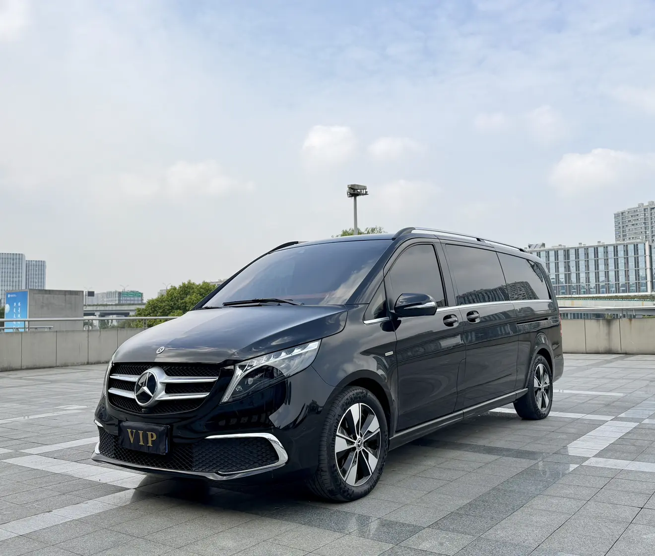 Mercedes-Benz Mercedes Benz V Class  из Китая