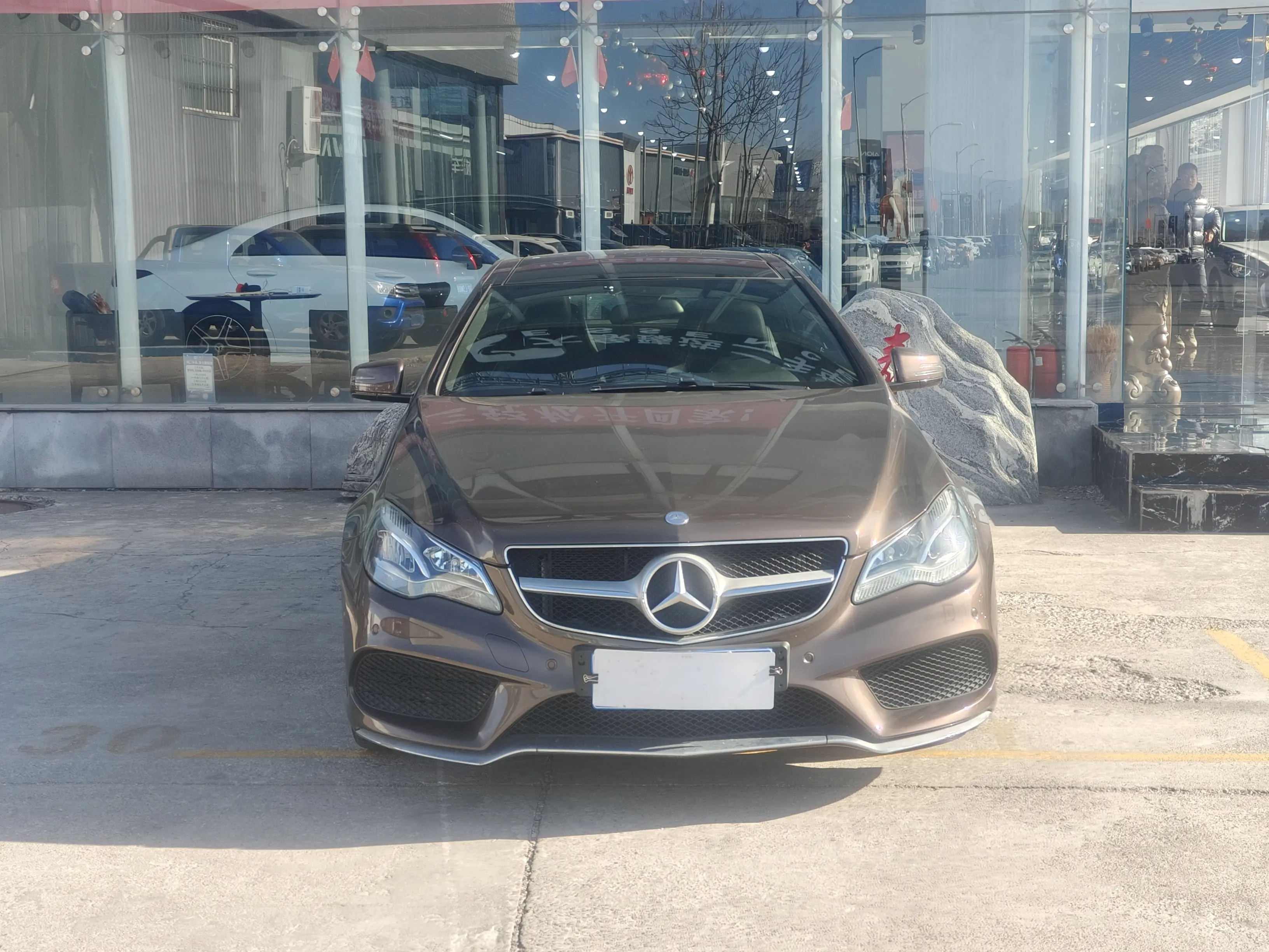 Mercedes-Benz E-Class (imported)  из Китая