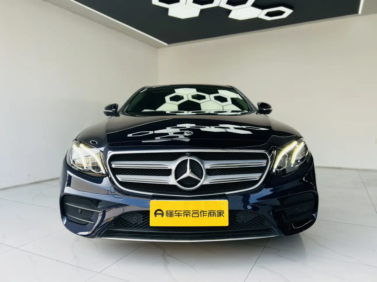 Mercedes-Benz E-Class  из Китая