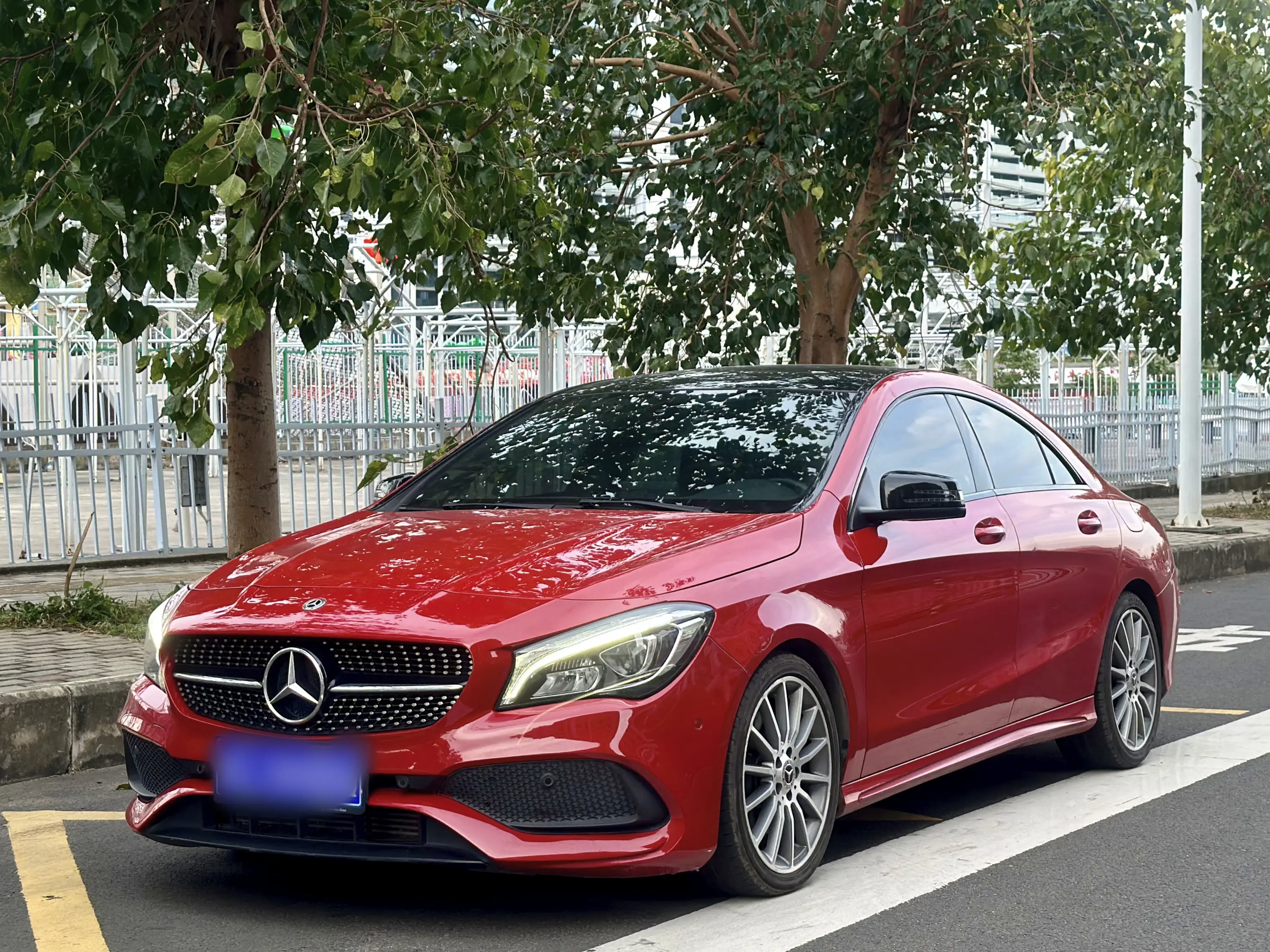 Mercedes-Benz Mercedes CLA  из Китая