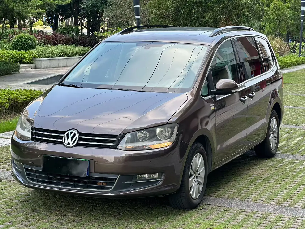 Volkswagen Sharon  из Китая