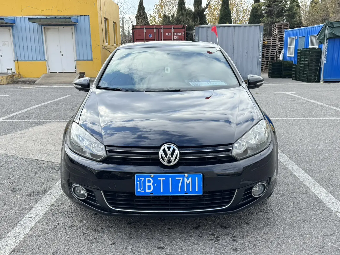 Volkswagen Golf  из Китая