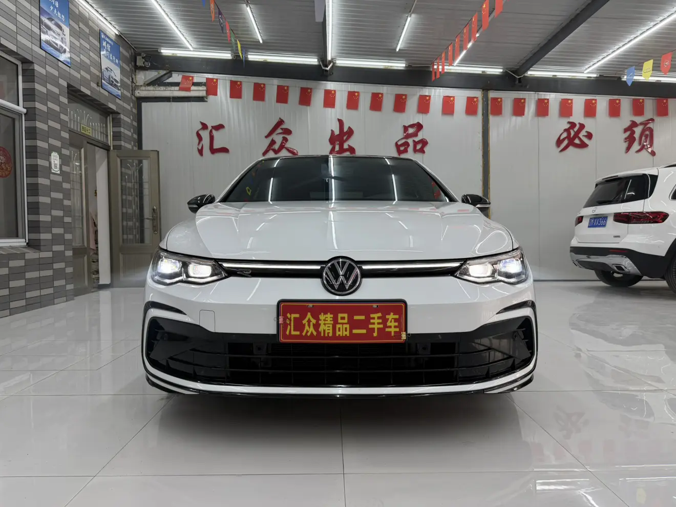 Volkswagen Golf  из Китая