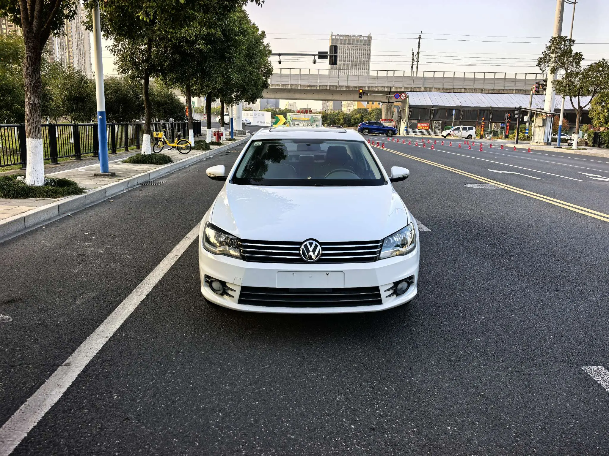 Volkswagen Bora  из Китая