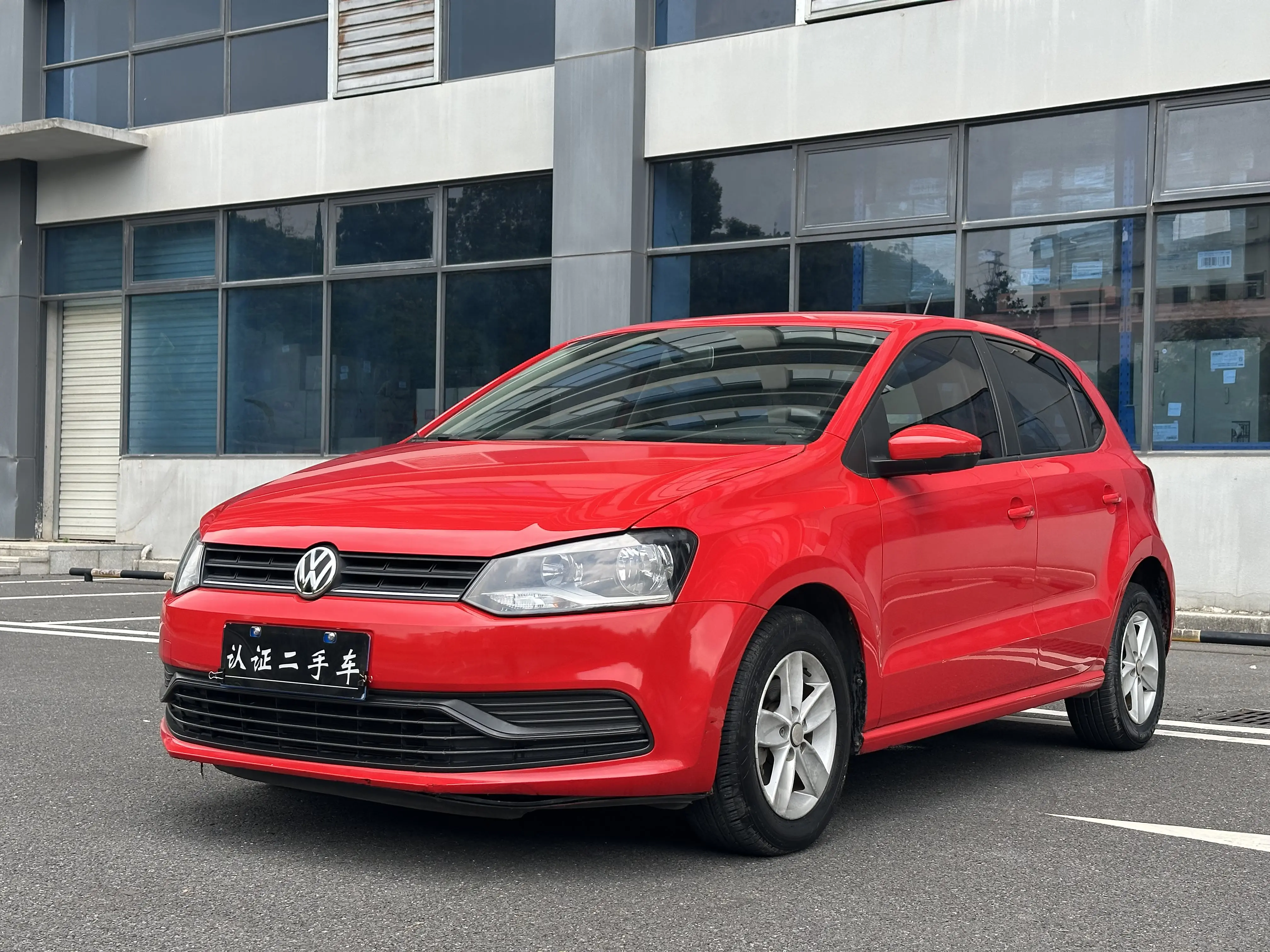 Volkswagen Polo  из Китая