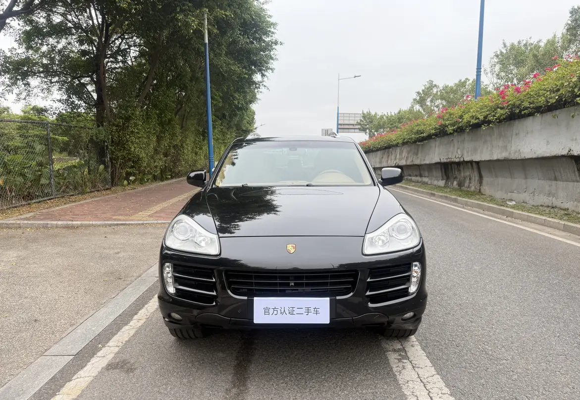 Porsche Cayenne  из Китая