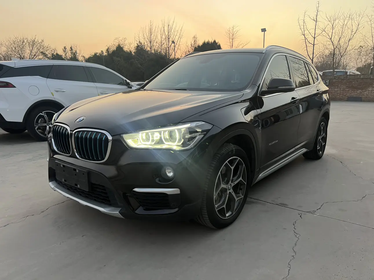 BMW X1 PHEV  из Китая