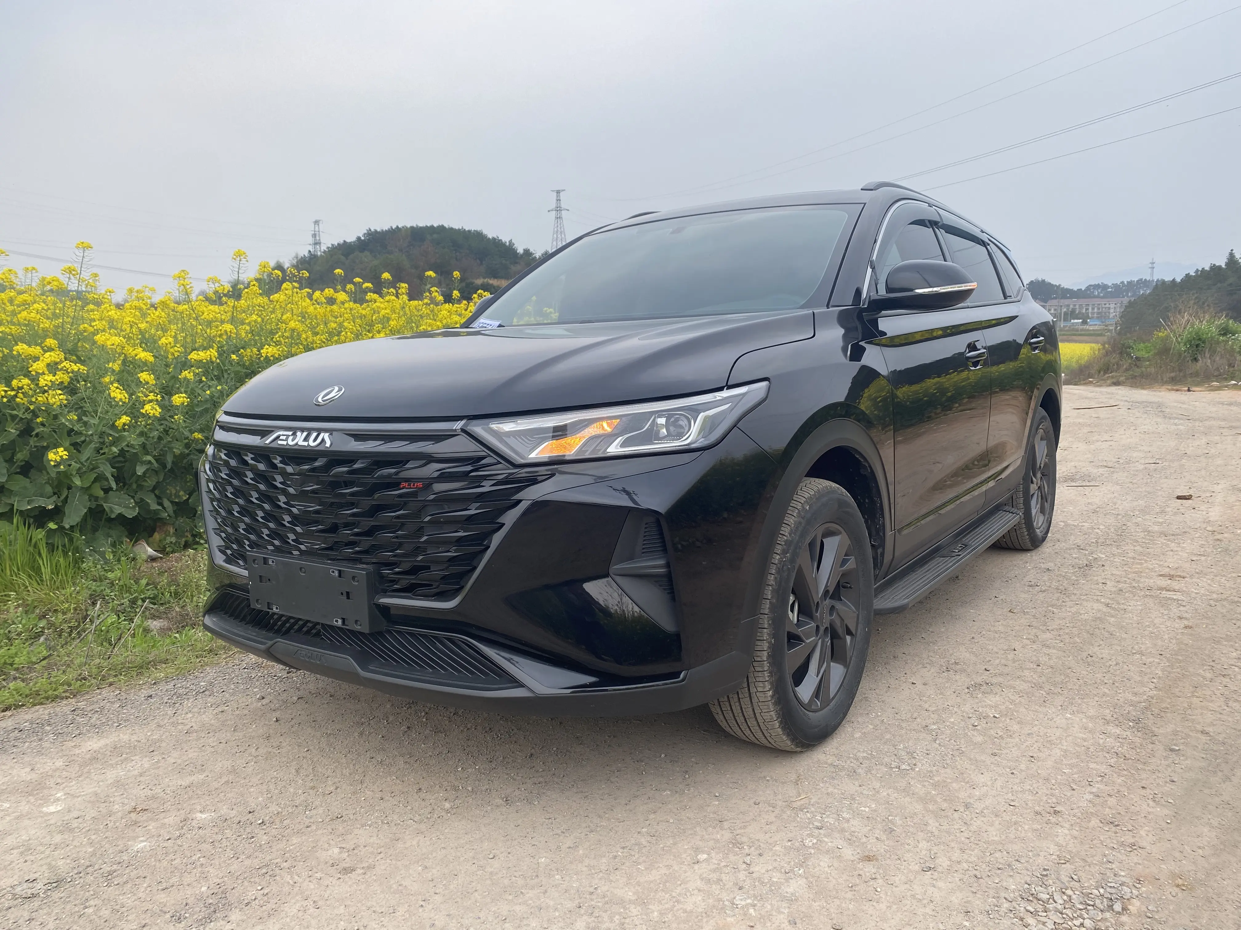 Dongfeng Fengshen AX7  из Китая