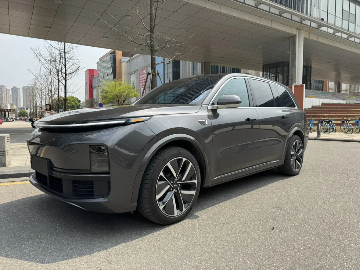 Li L9 (Ideal L9)  из Китая