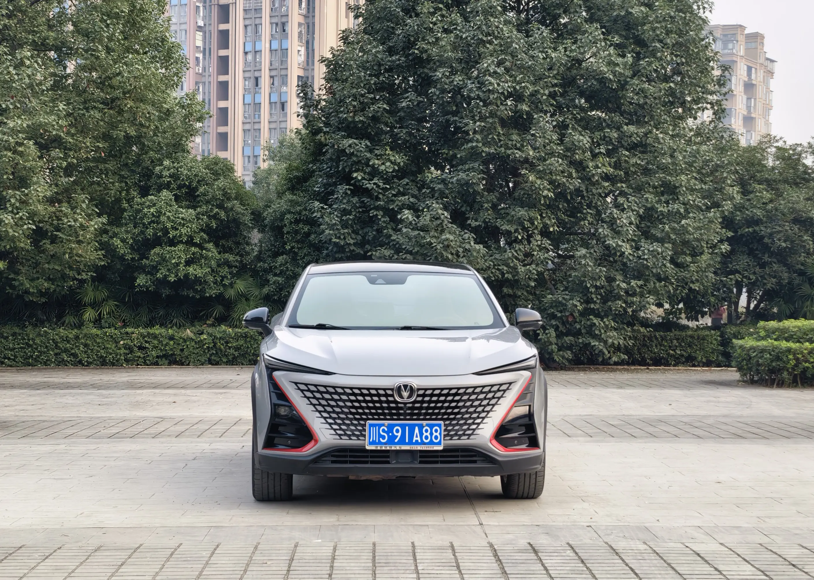 Changan UNI-T  из Китая