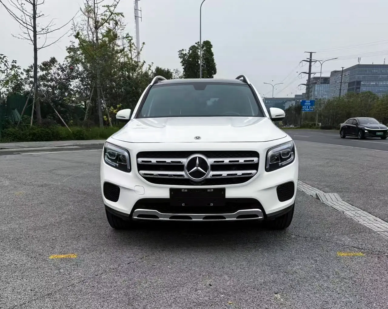 Mercedes-Benz GLB  из Китая