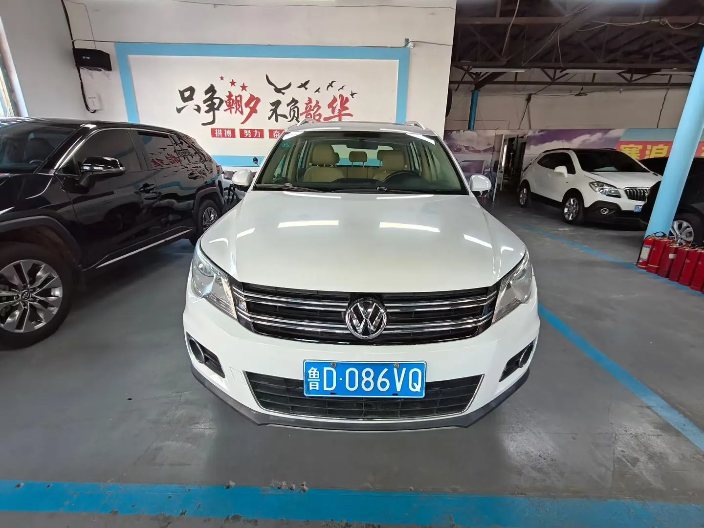 Volkswagen Tiguan  из Китая