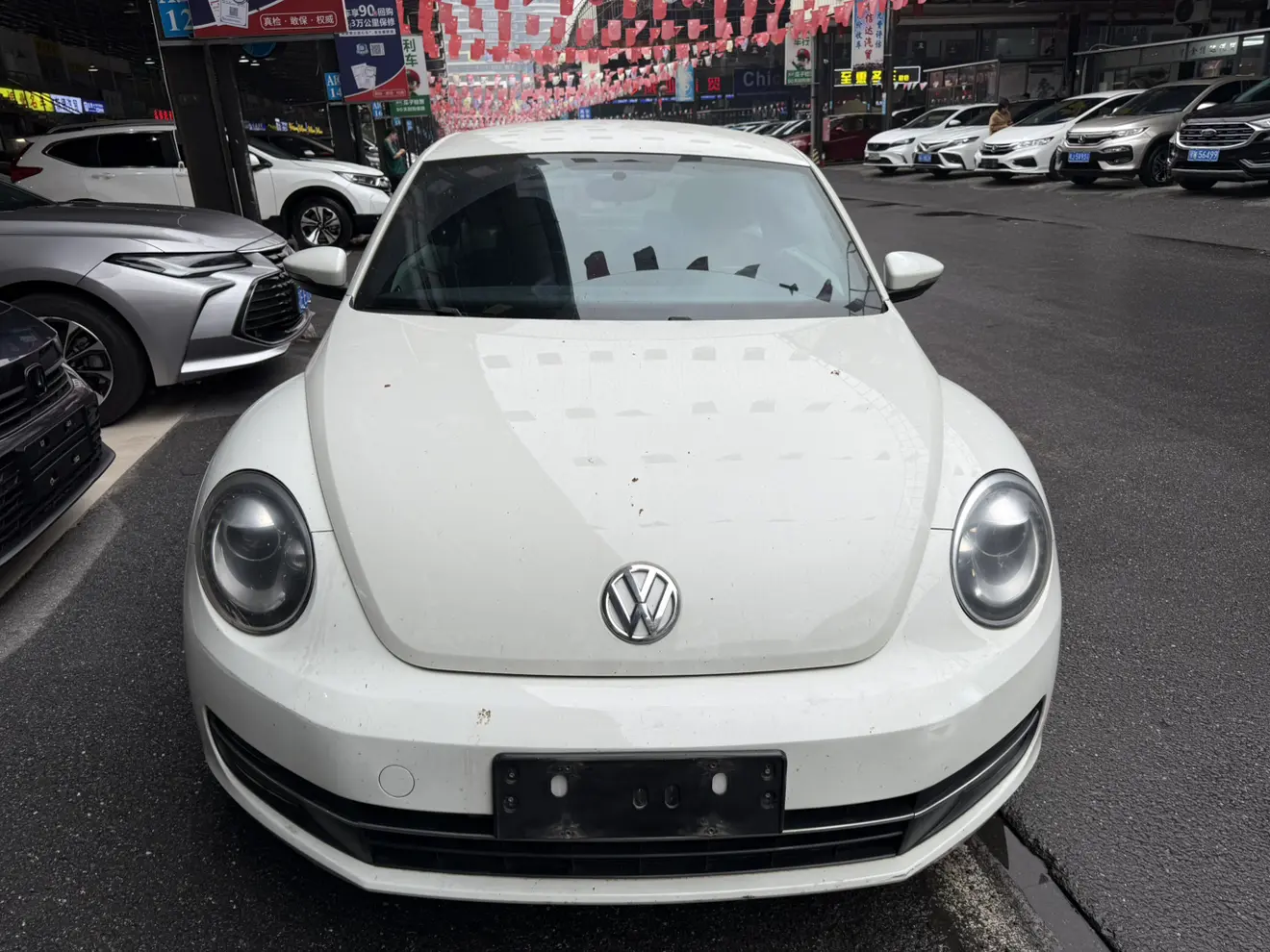 Volkswagen Beetle  из Китая