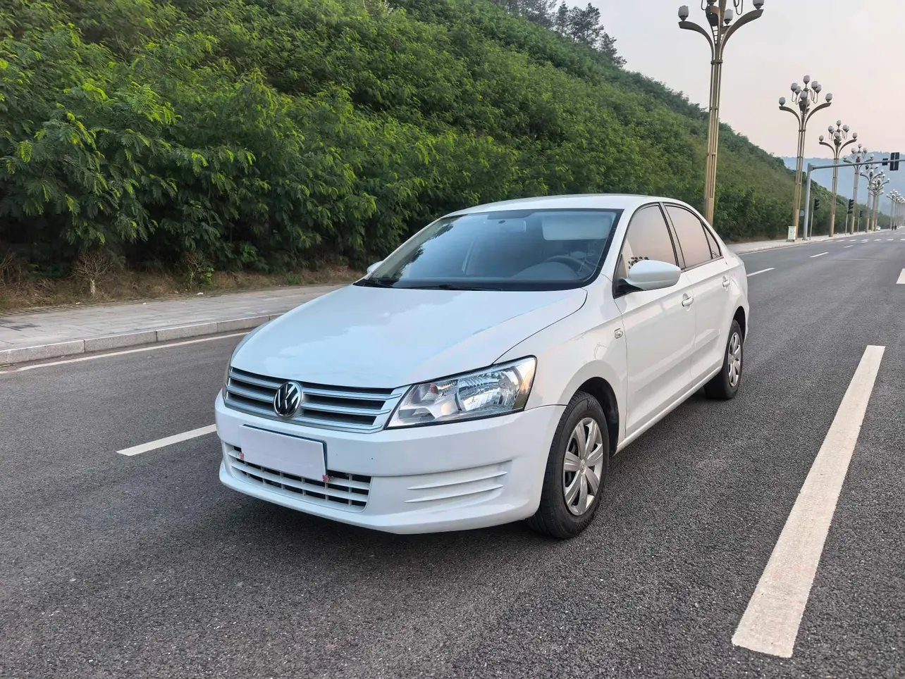 Volkswagen Santana  из Китая