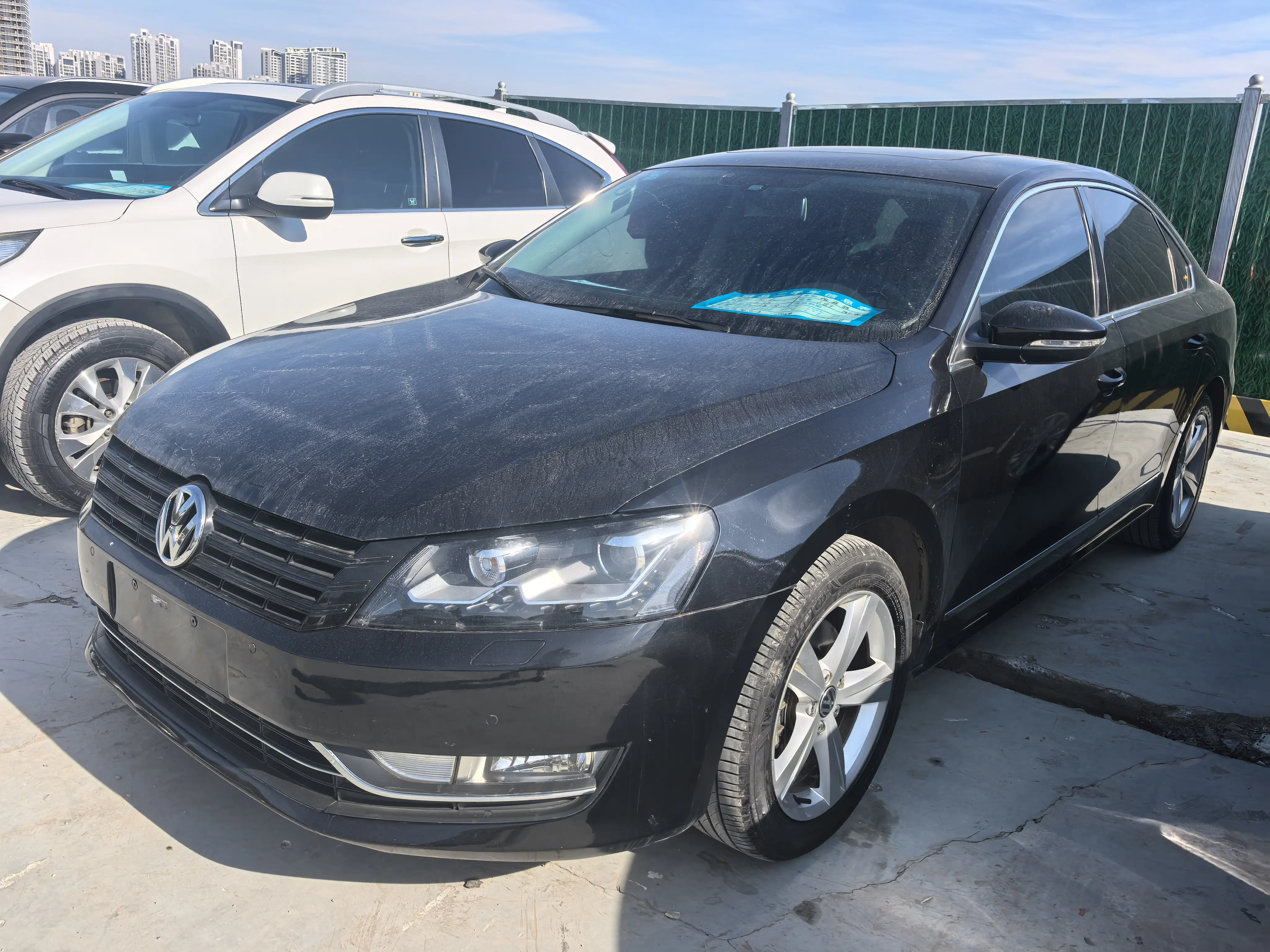 Volkswagen Passat  из Китая