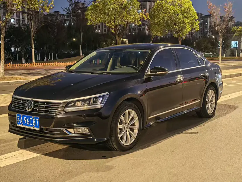 Volkswagen Passat  из Китая