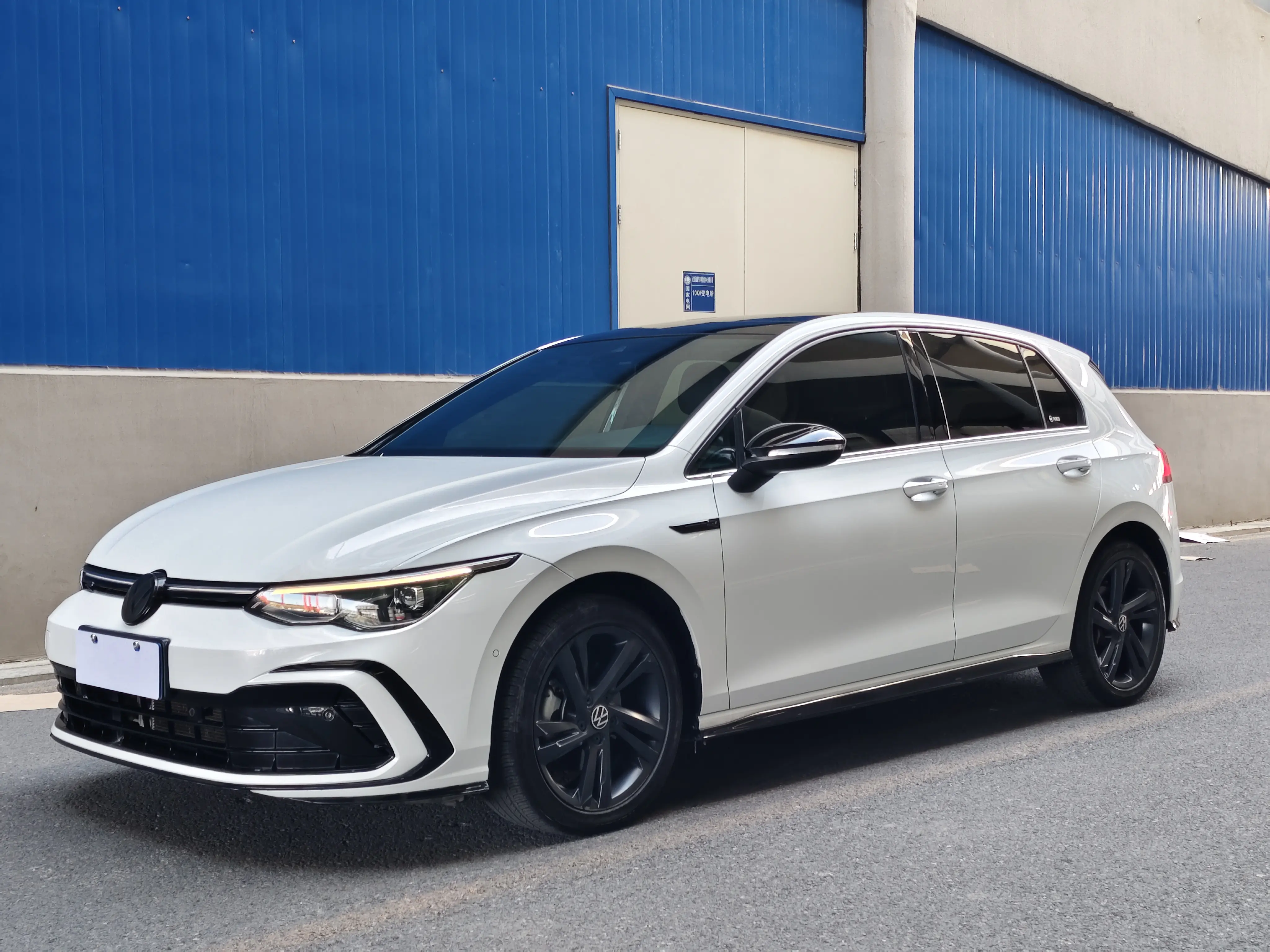 Volkswagen Golf  из Китая