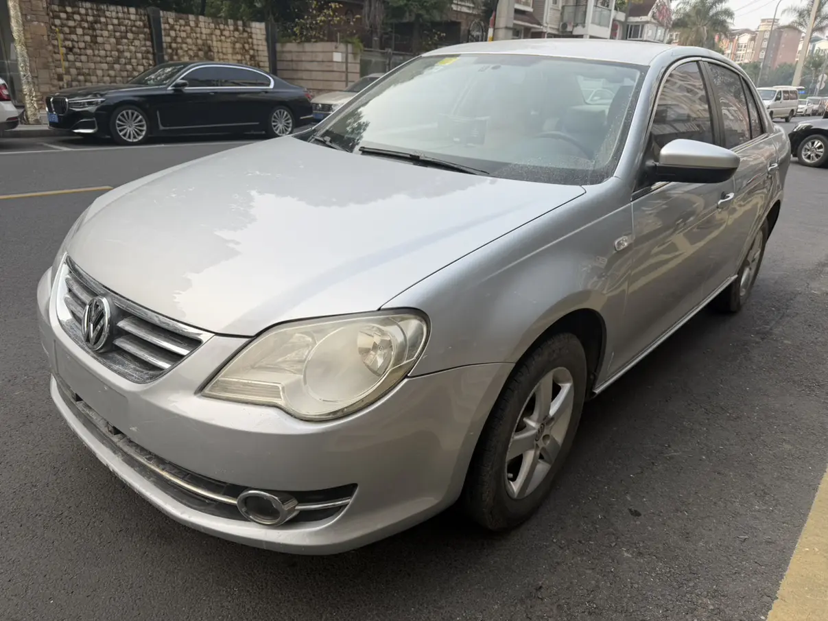 Volkswagen Bora  из Китая