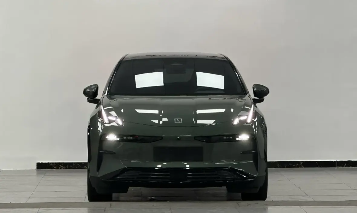 ZEEKR X  из Китая