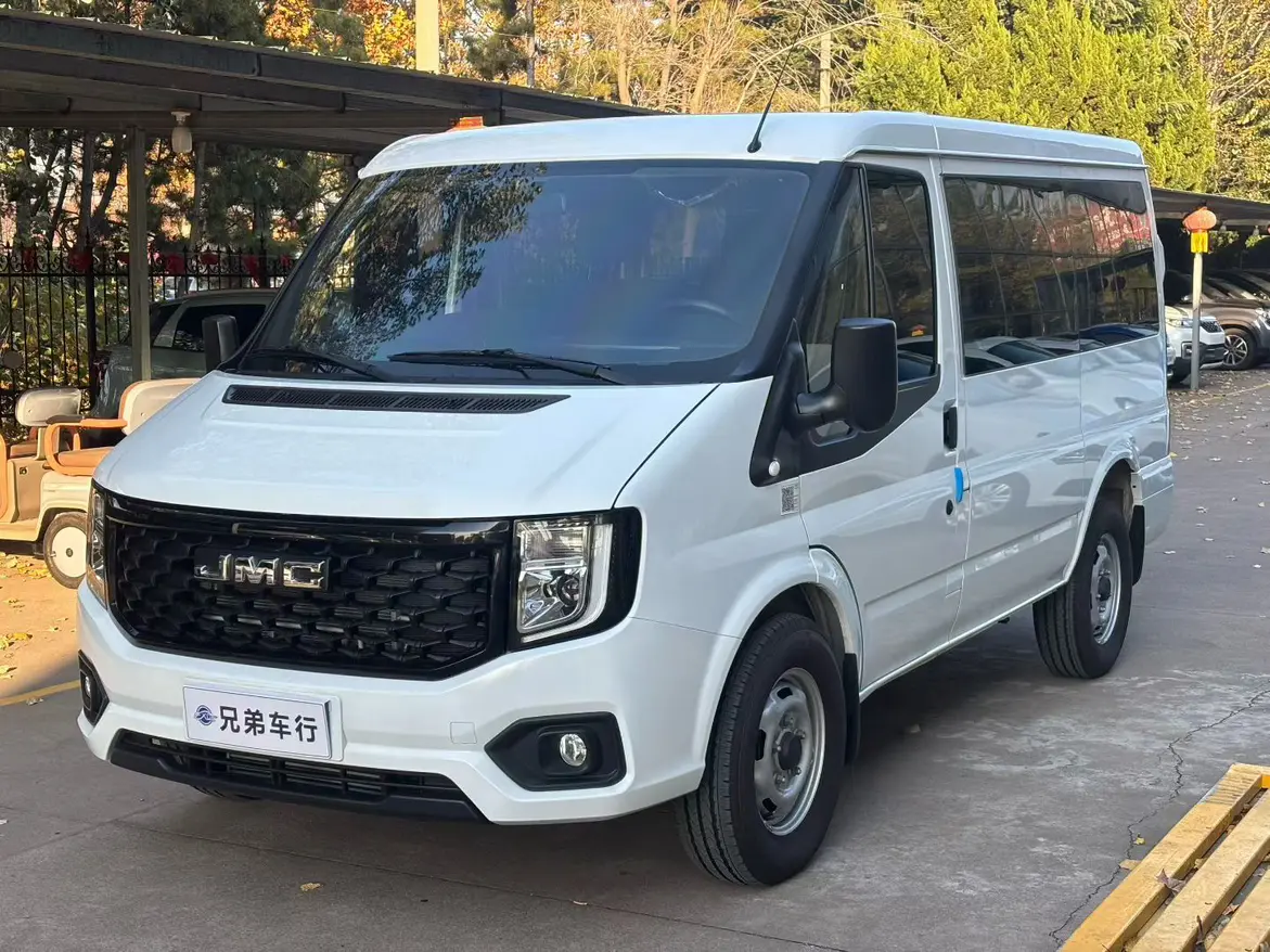 Jiangling Fushun  из Китая
