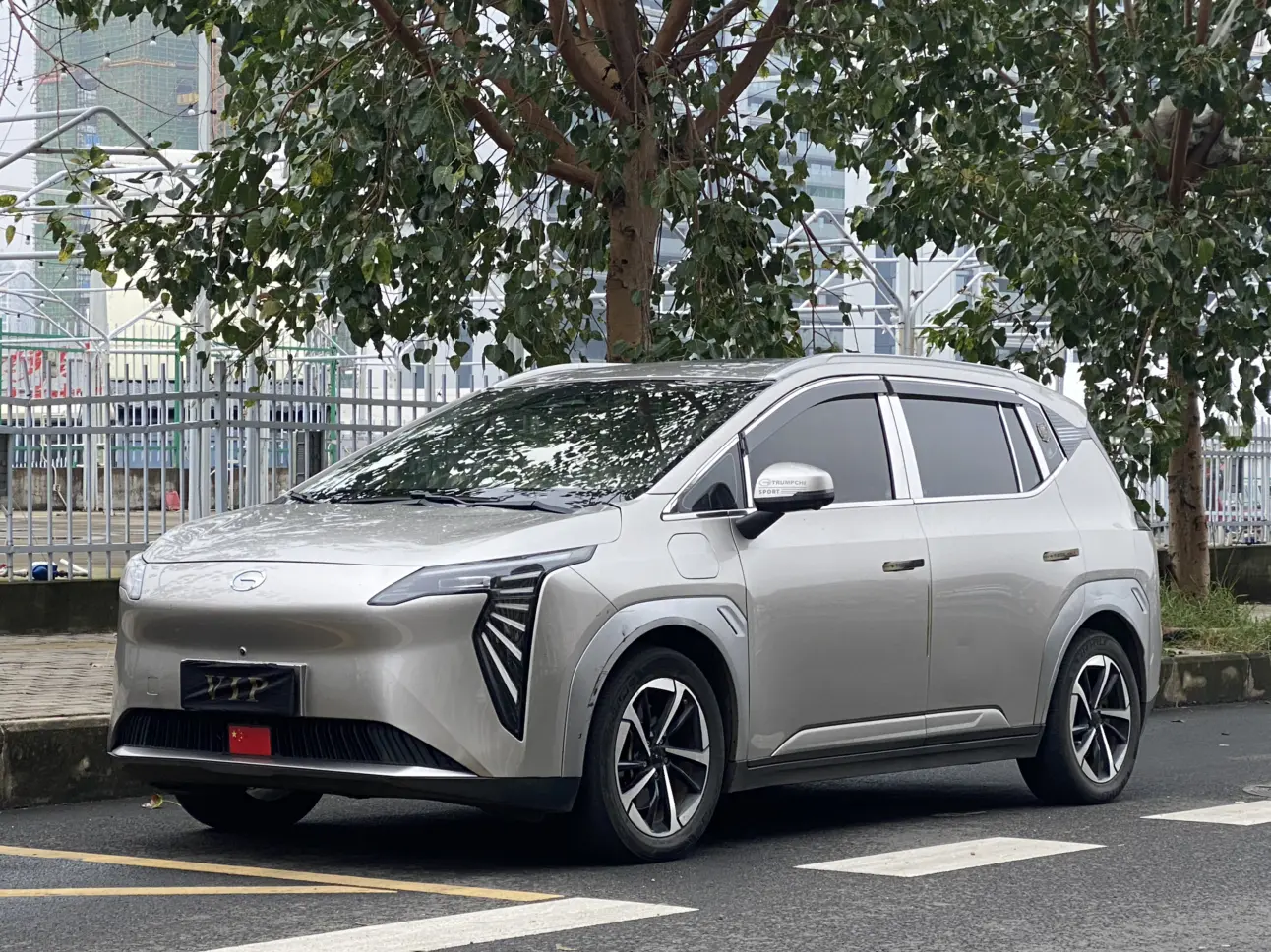 AION Y  из Китая