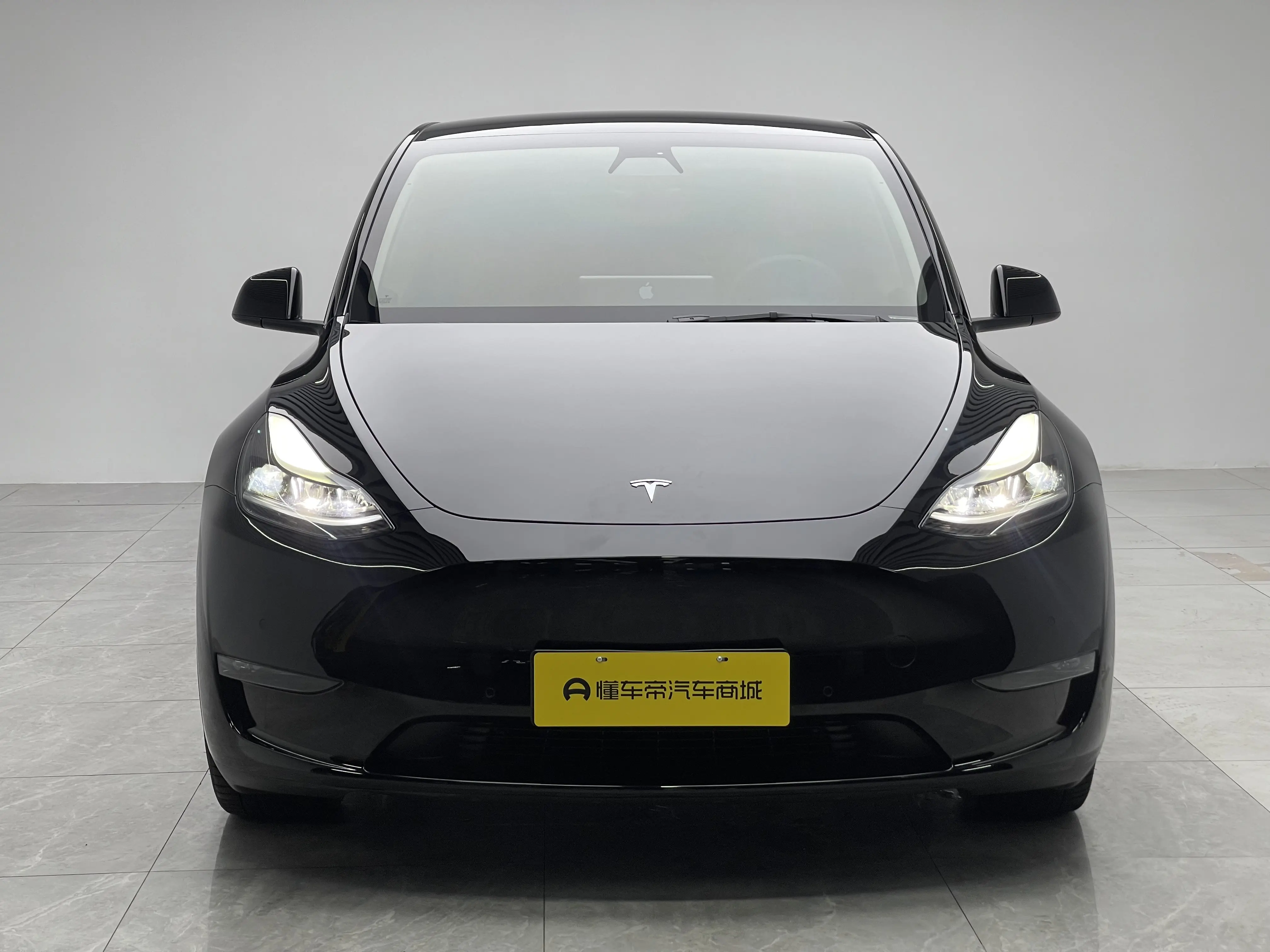 Tesla Model Y  из Китая