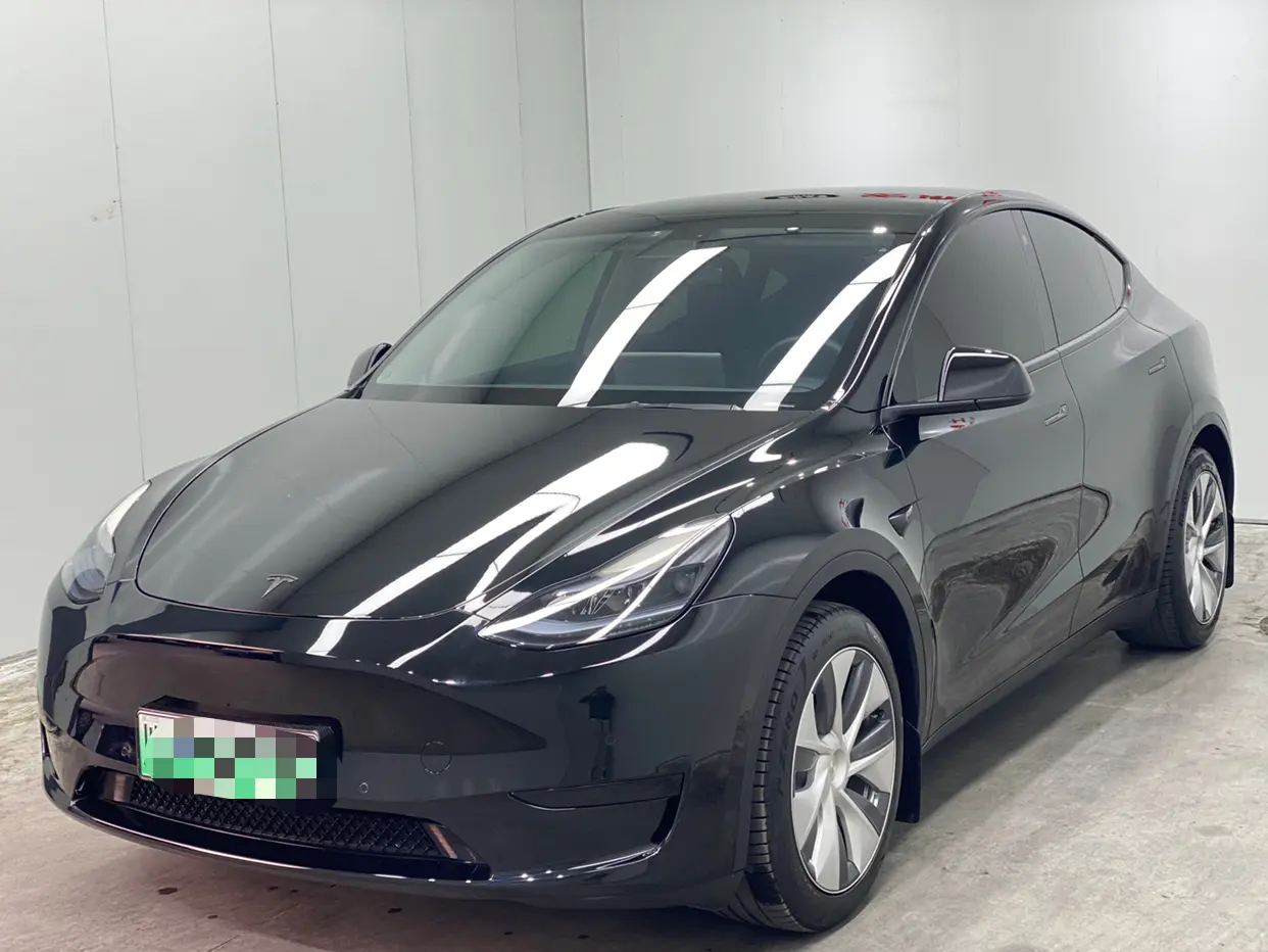 Tesla Model Y  из Китая