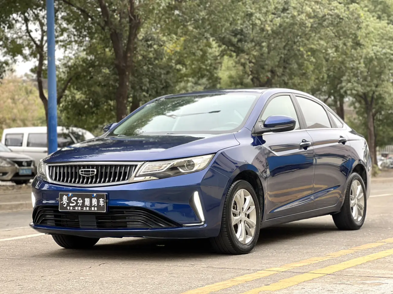 Geely Emgrand GL  из Китая