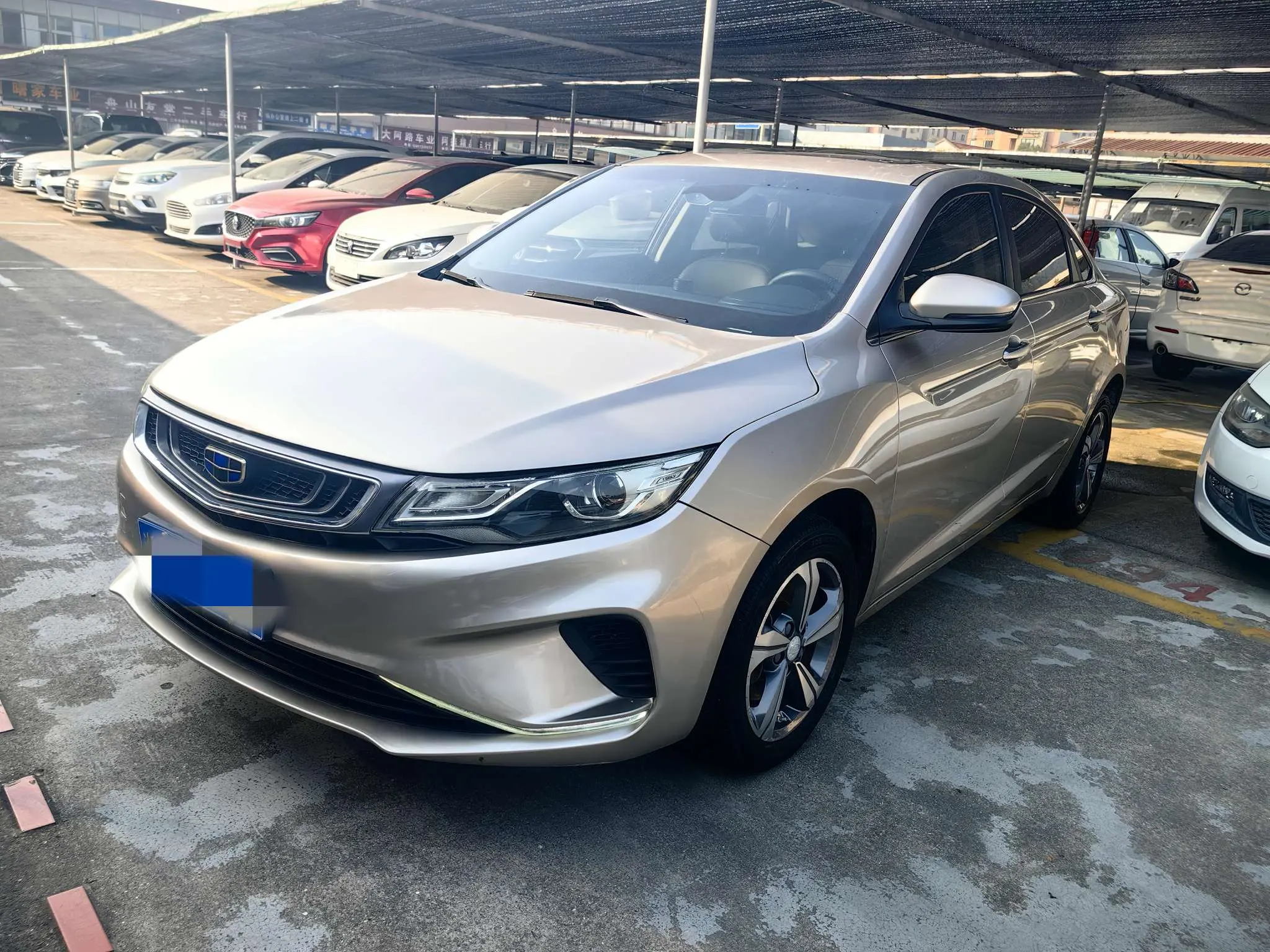 Geely Emgrand GL  из Китая