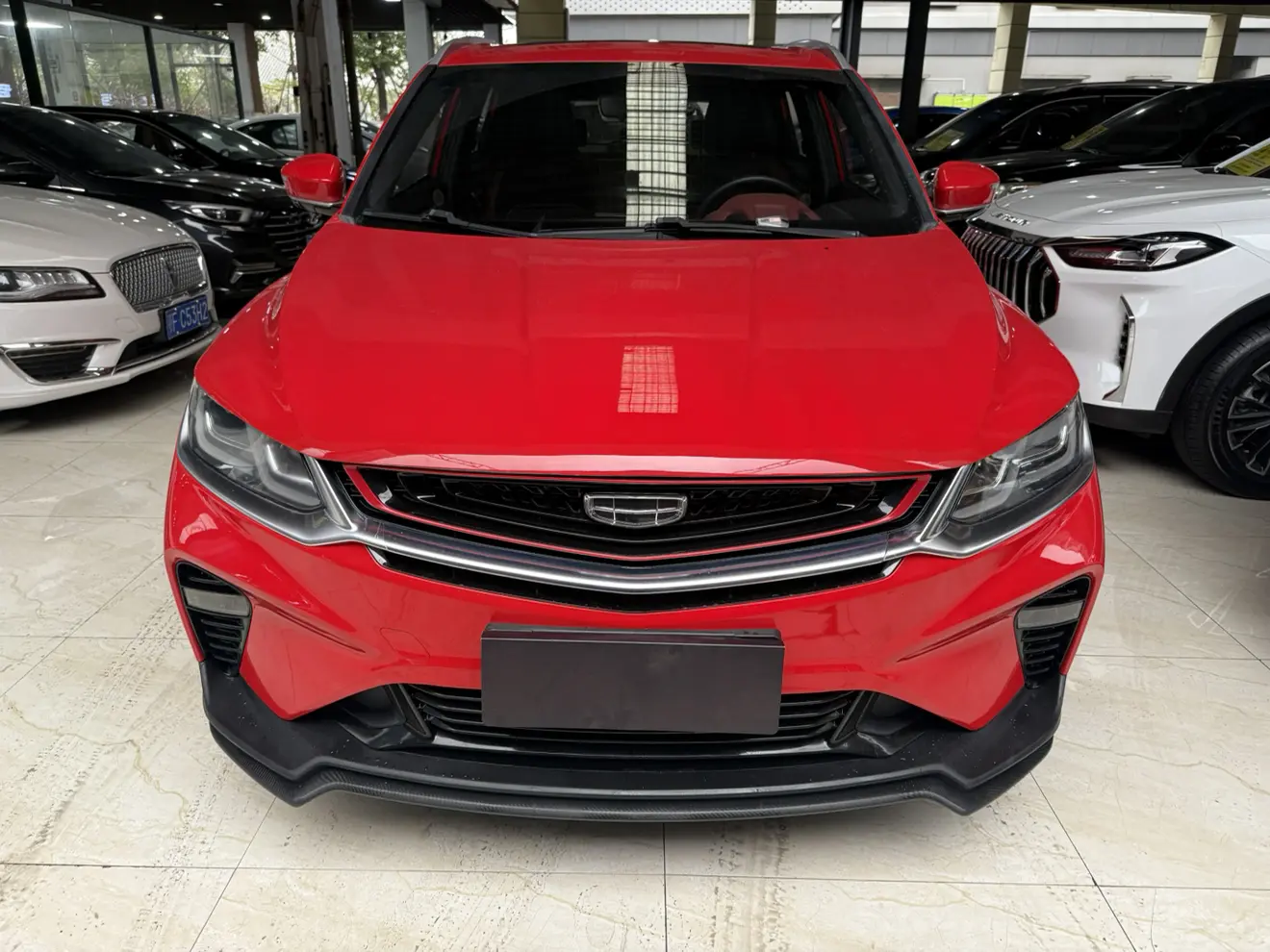 Geely Coolray SX11 (Binyue)  из Китая