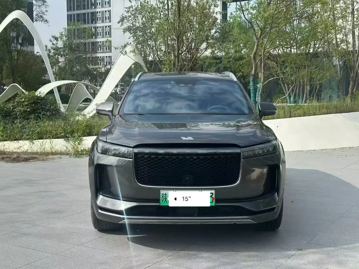 Li ONE (Ideal ONE)  из Китая