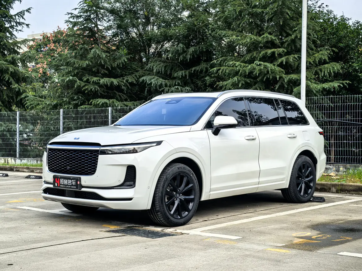 Li ONE (Ideal ONE)  из Китая