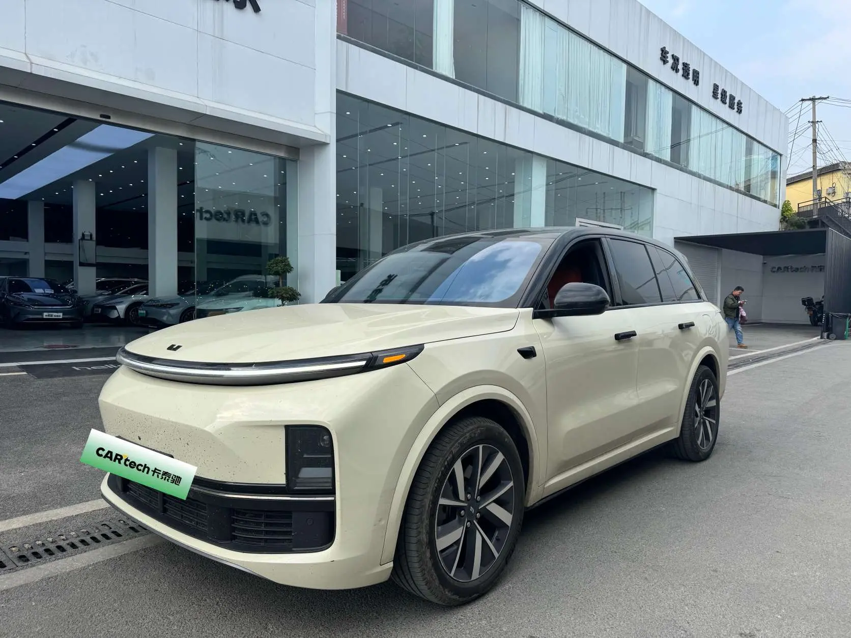 Li L8 (Ideal L8)  из Китая