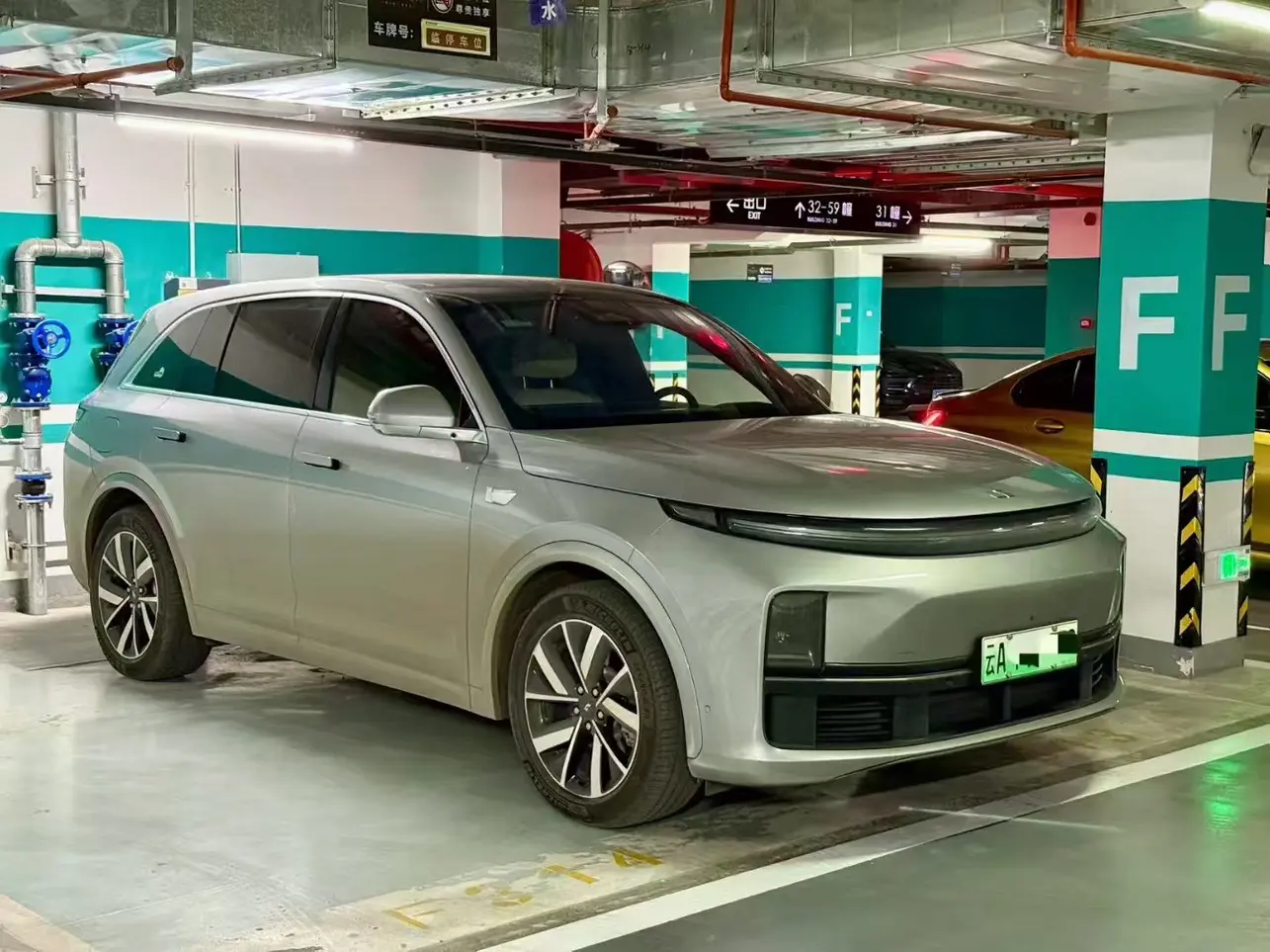 Li L7 (Ideal L7)  из Китая