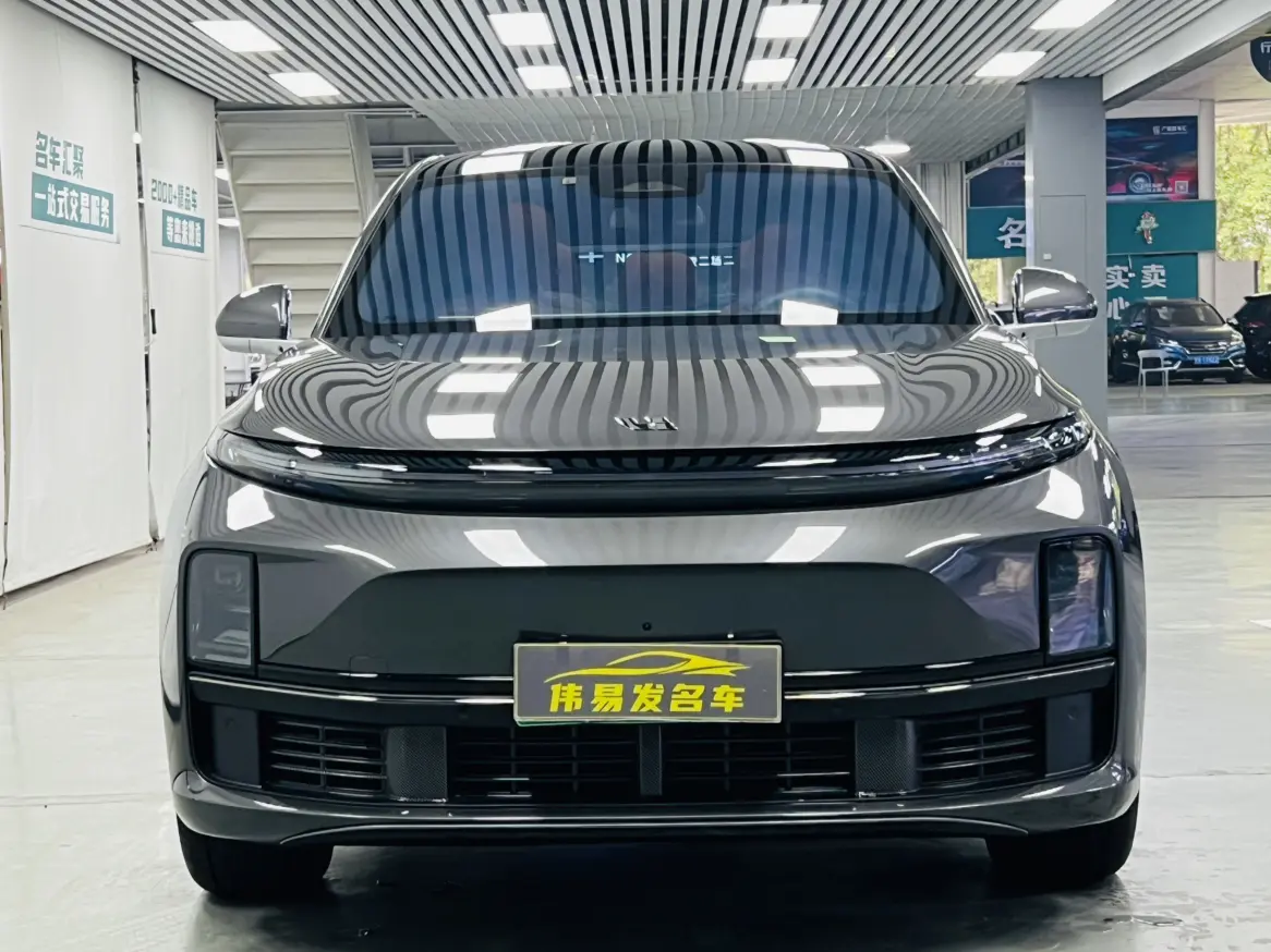 Li L7 (Ideal L7)  из Китая