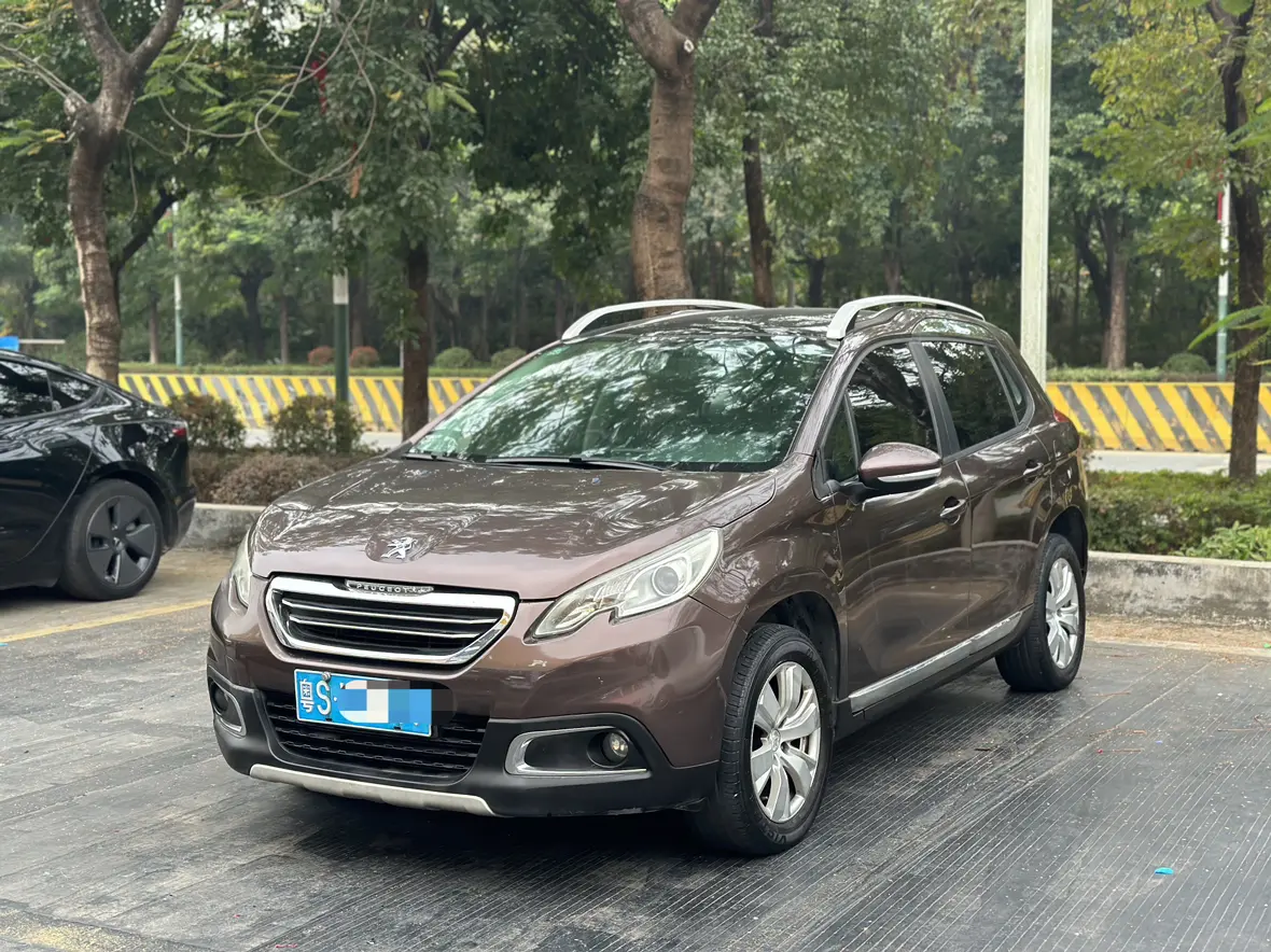 Peugeot 2008  из Китая