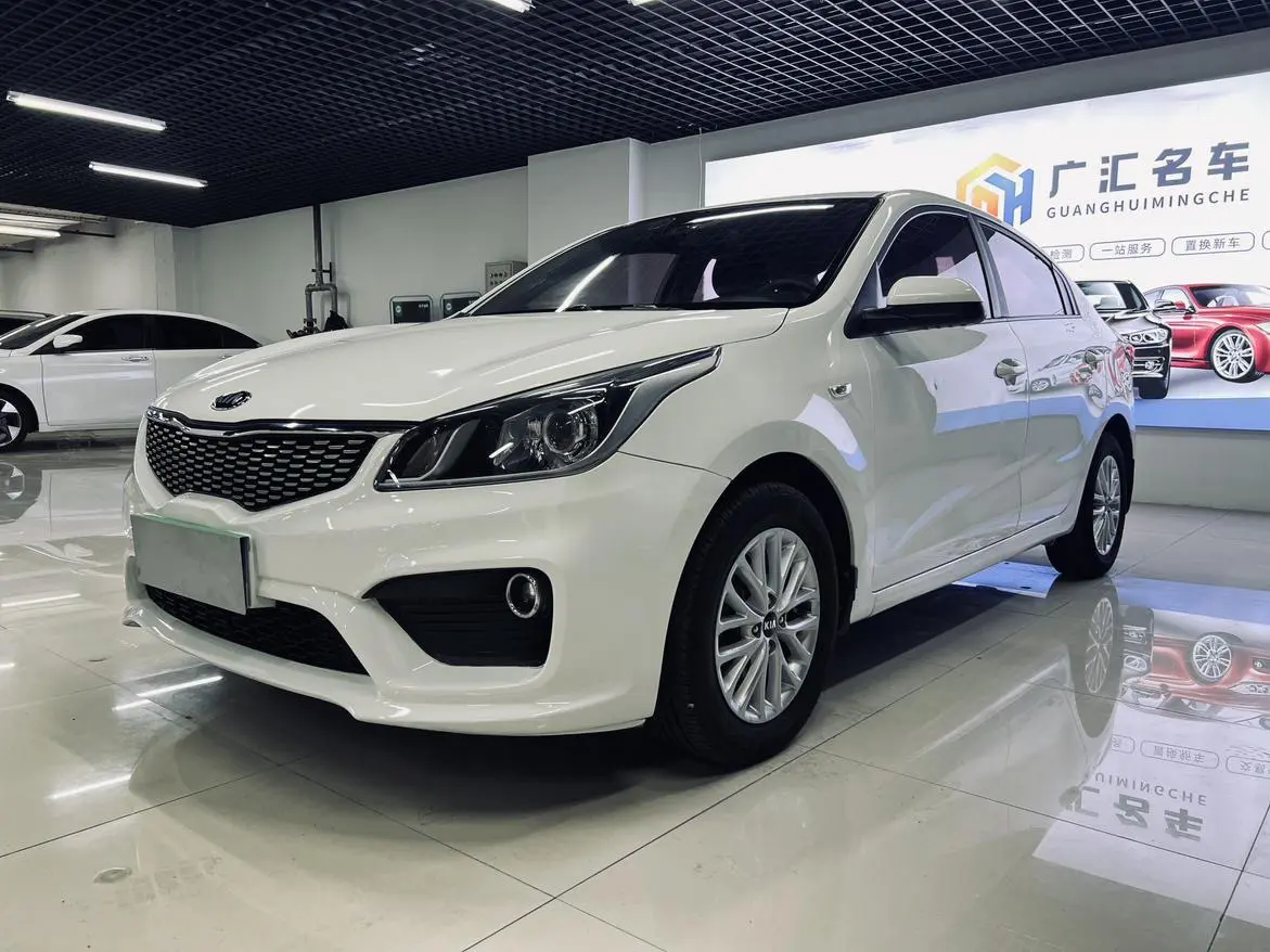 Kia K2  из Китая